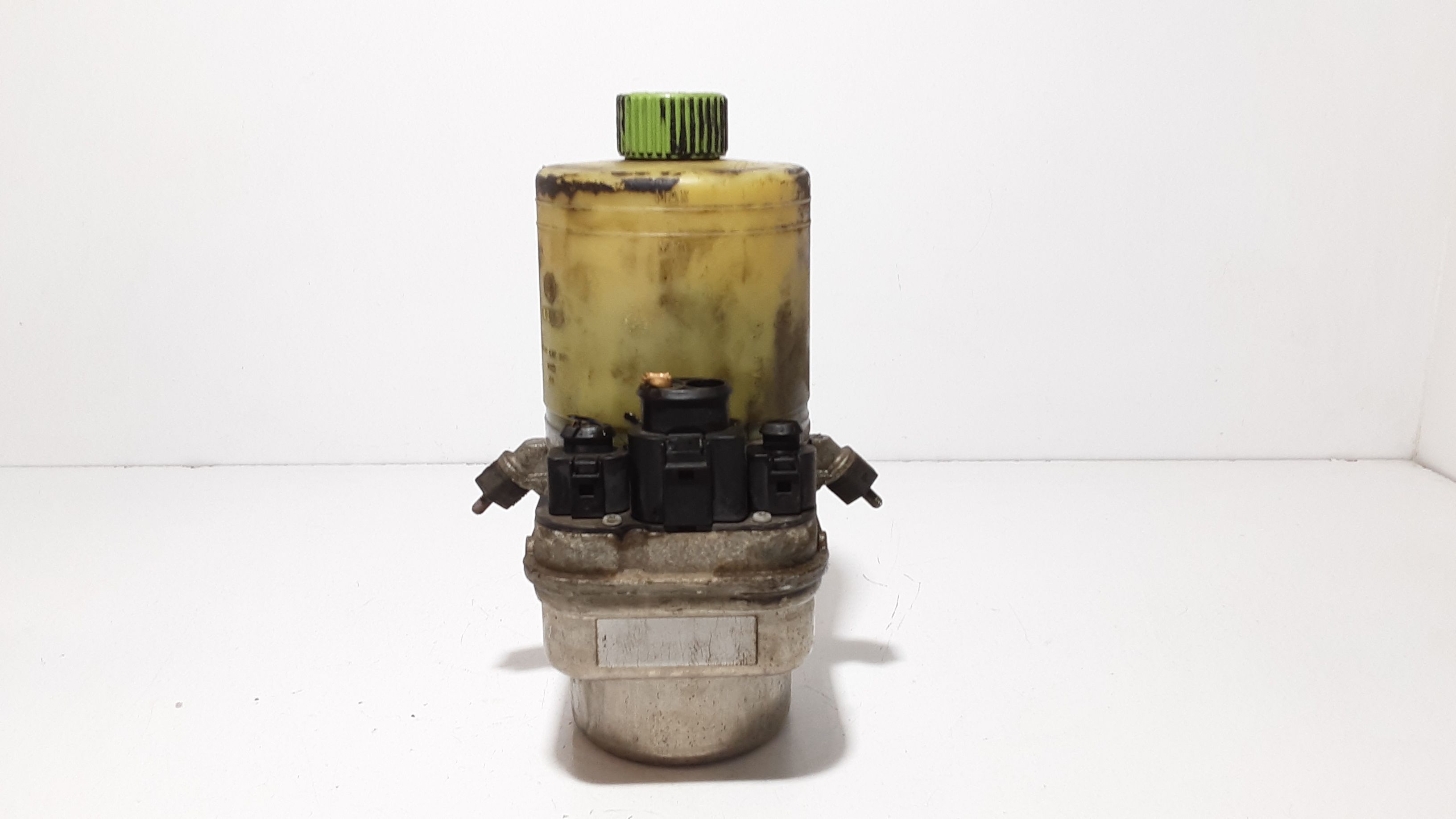 Pompa Servosterzo 8Z0423156F Usato