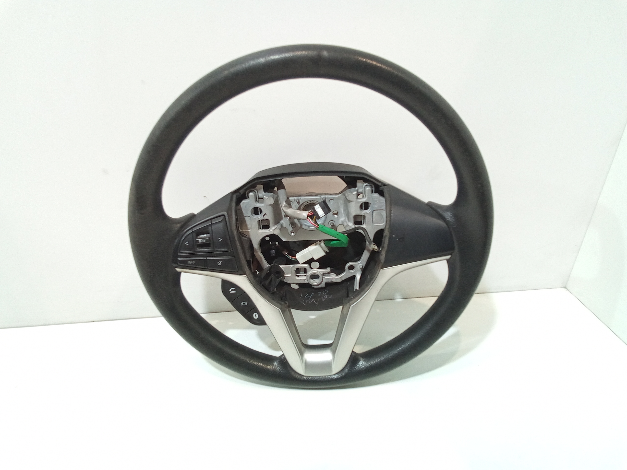 Volante 4811062R71GJL Usato