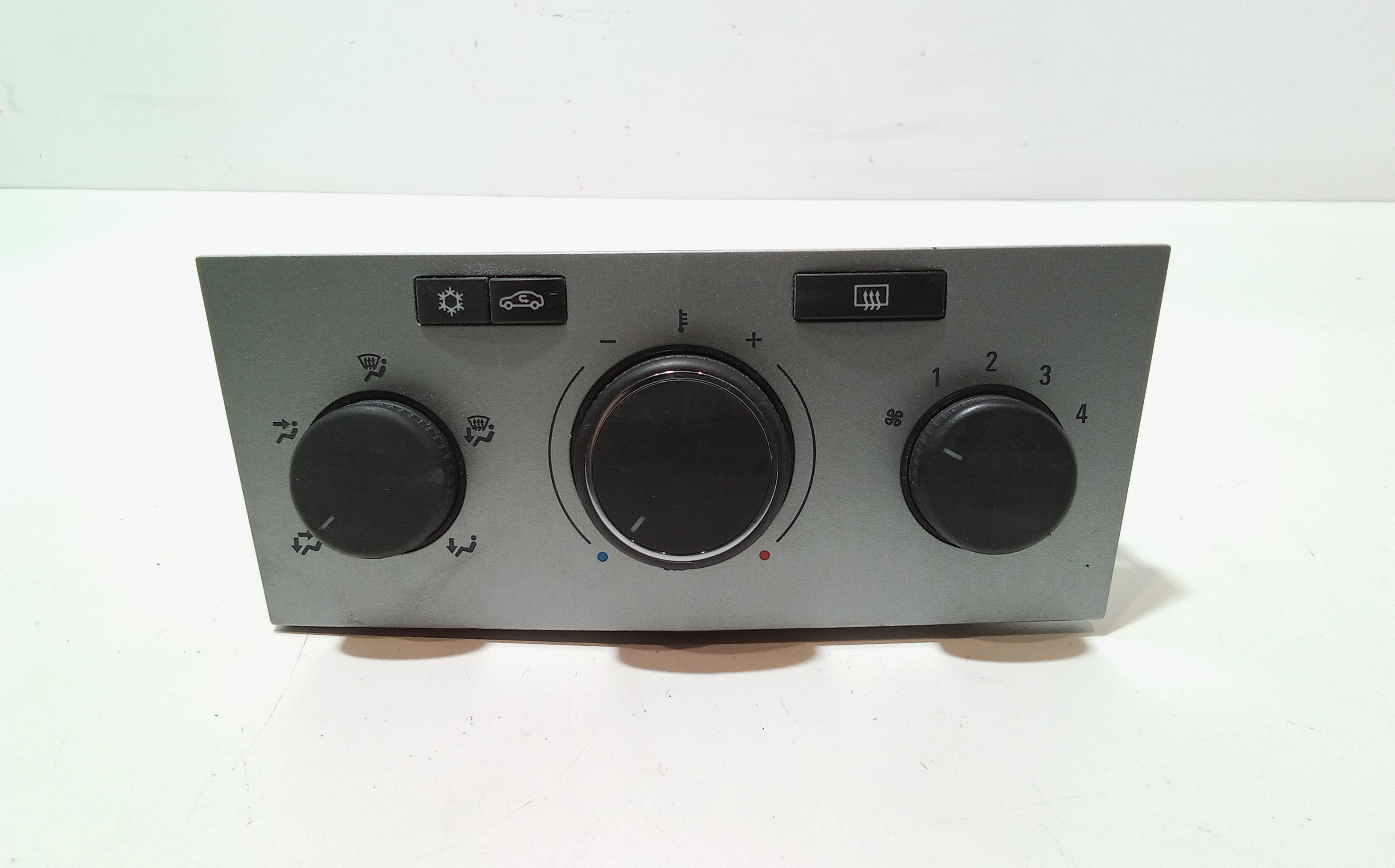 Blocco Comando Climatizzazione 13201297 Usato