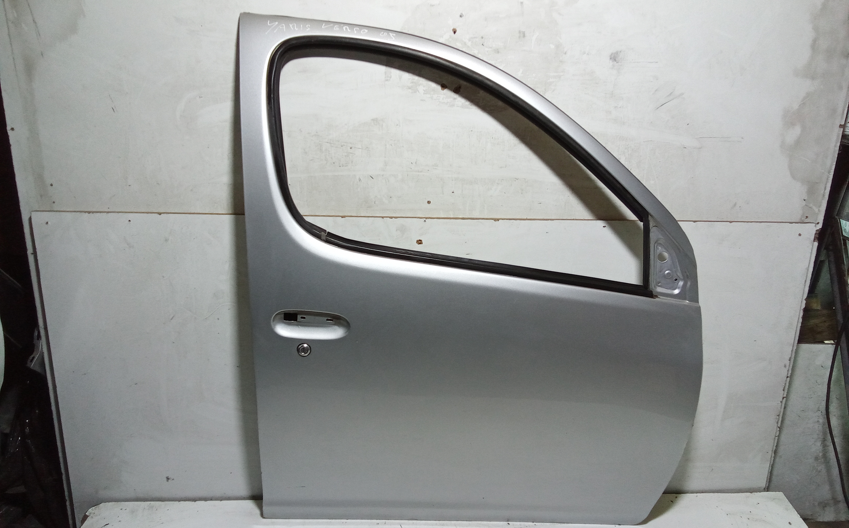 Porta Ant. Destro 6700152030 Usato