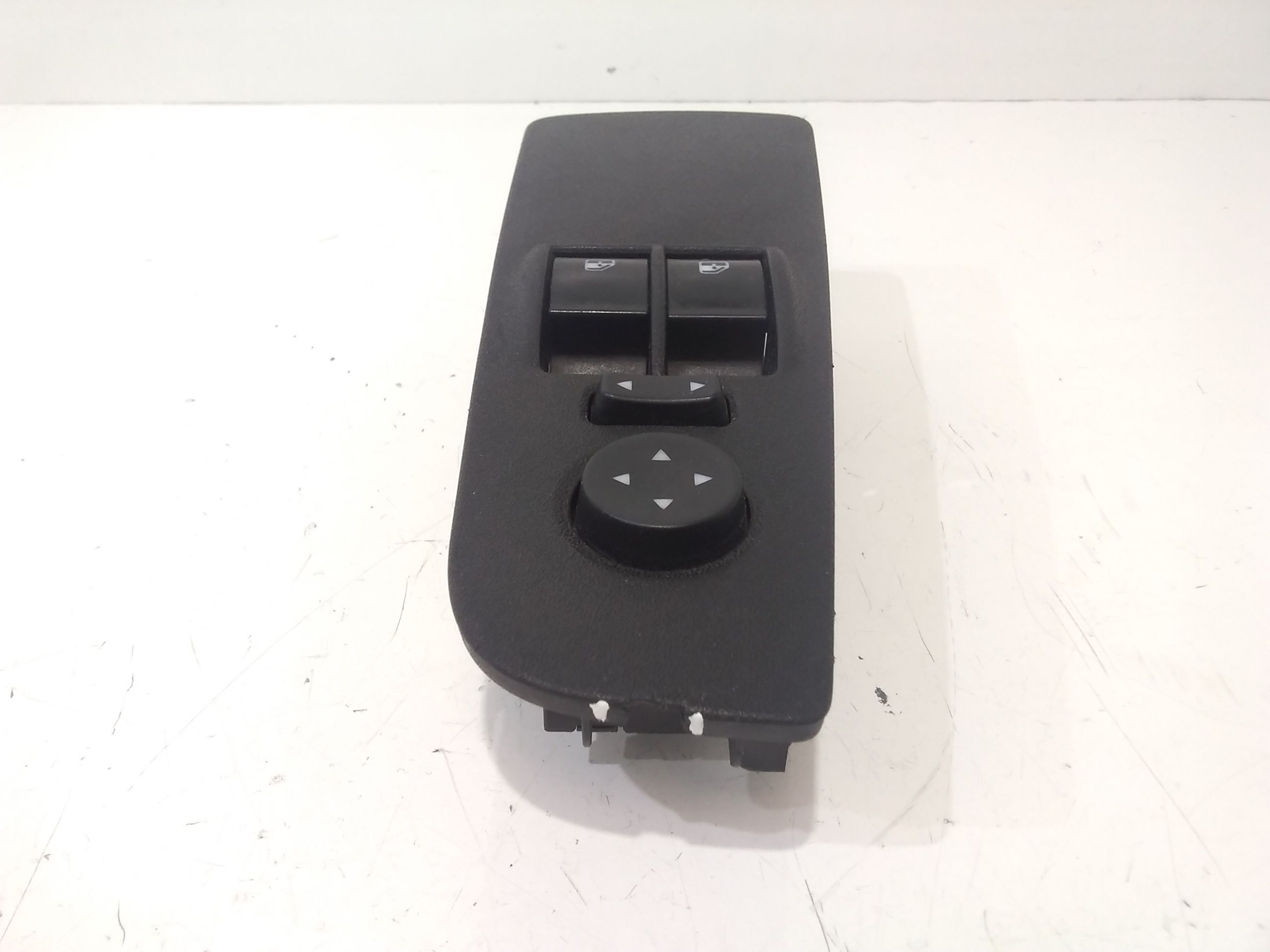 Interruttore Alzacristalli Porta Ant. Sinistro Usato