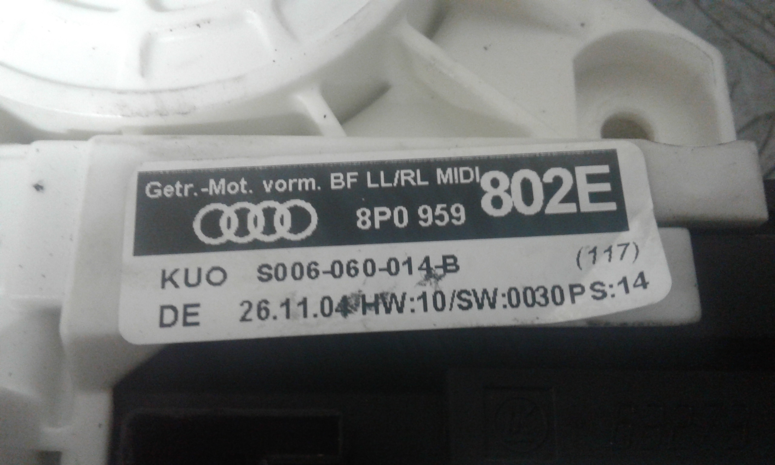 Motorino Alzacristallo Porta Ant. Destro 8P0959802G Usato