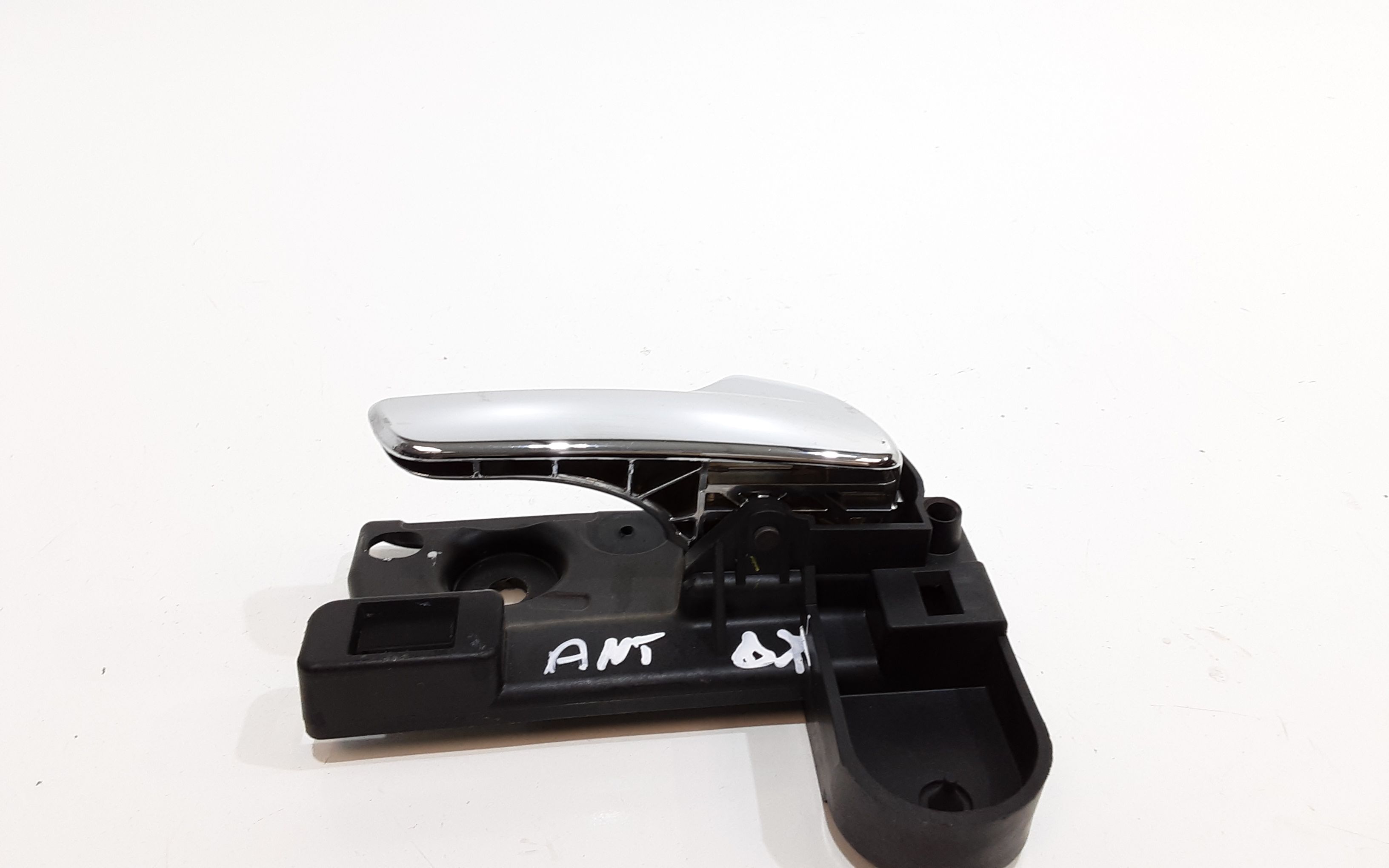 Maniglia Int. Apertura Porta Ant. Destro Usato