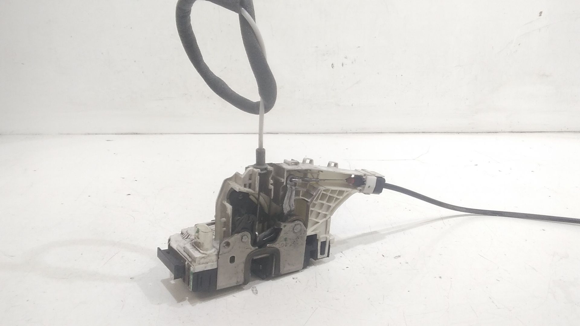 Serratura Porta Ant. Sinistro A9067202135 Usato