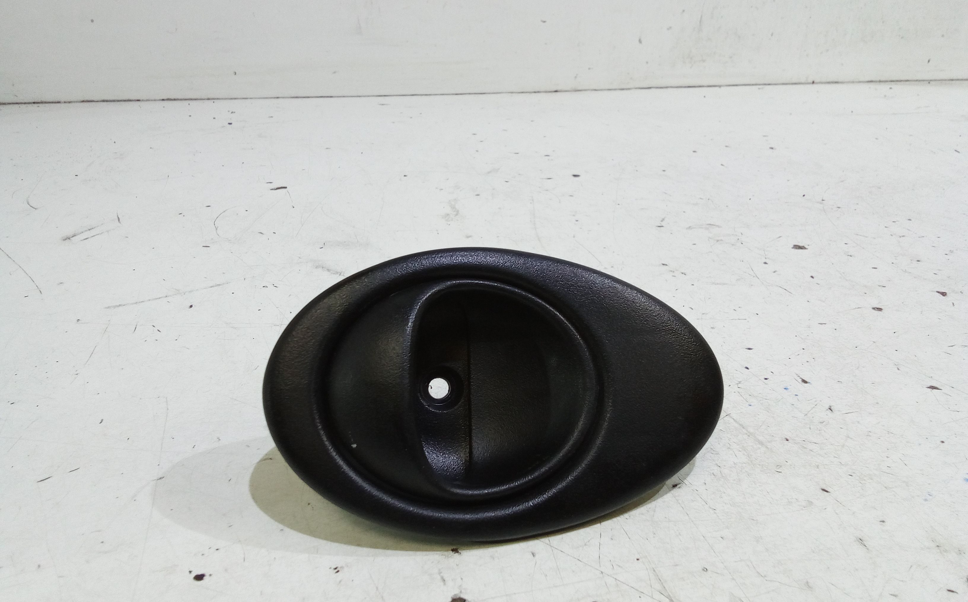 Maniglia Int. Apertura Porta Ant. Sinistro 96601585 Usato