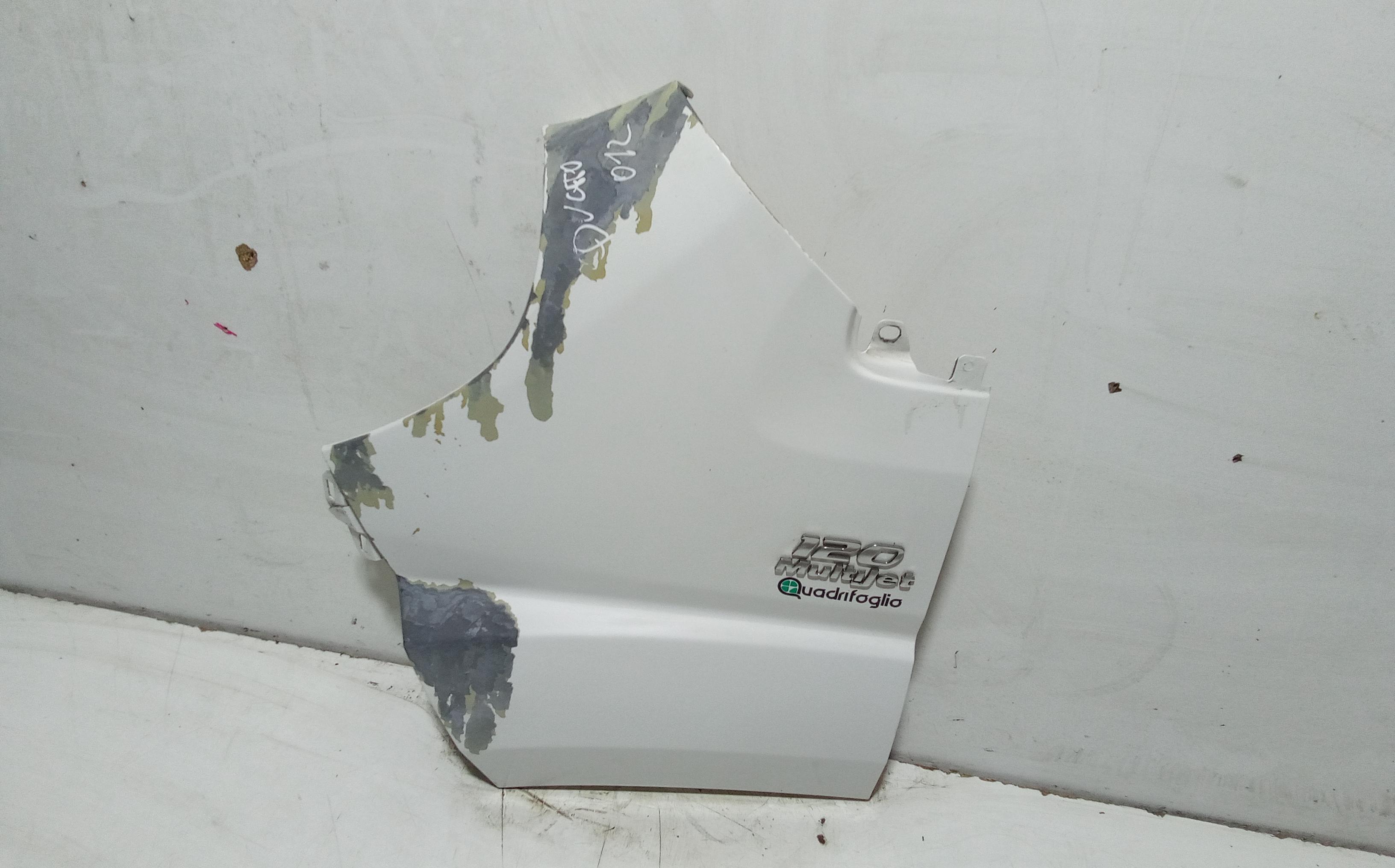 Parafango Ant. Sinistro 1372153080 Usato