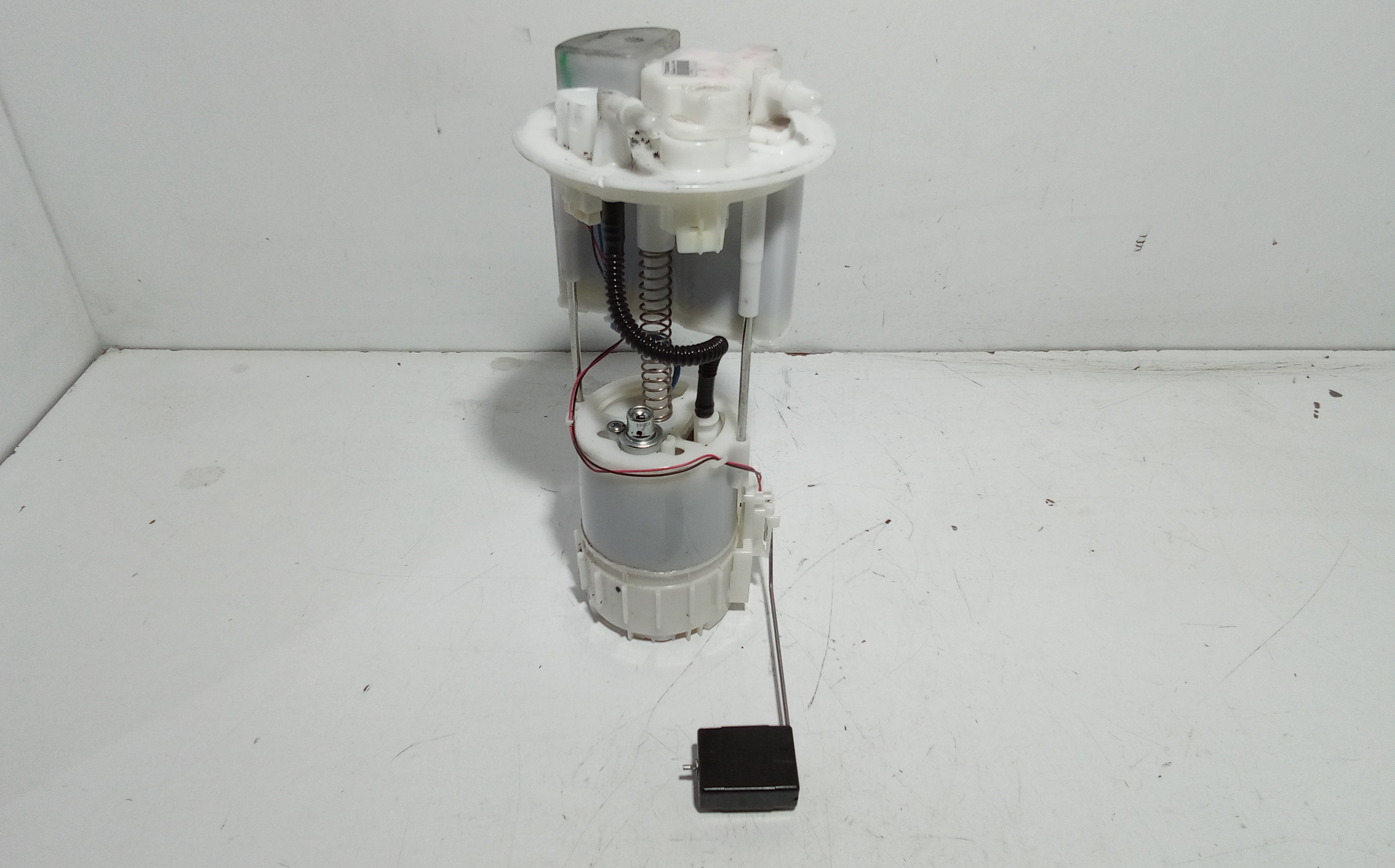 Pompa Carburante 1611846480 Usato