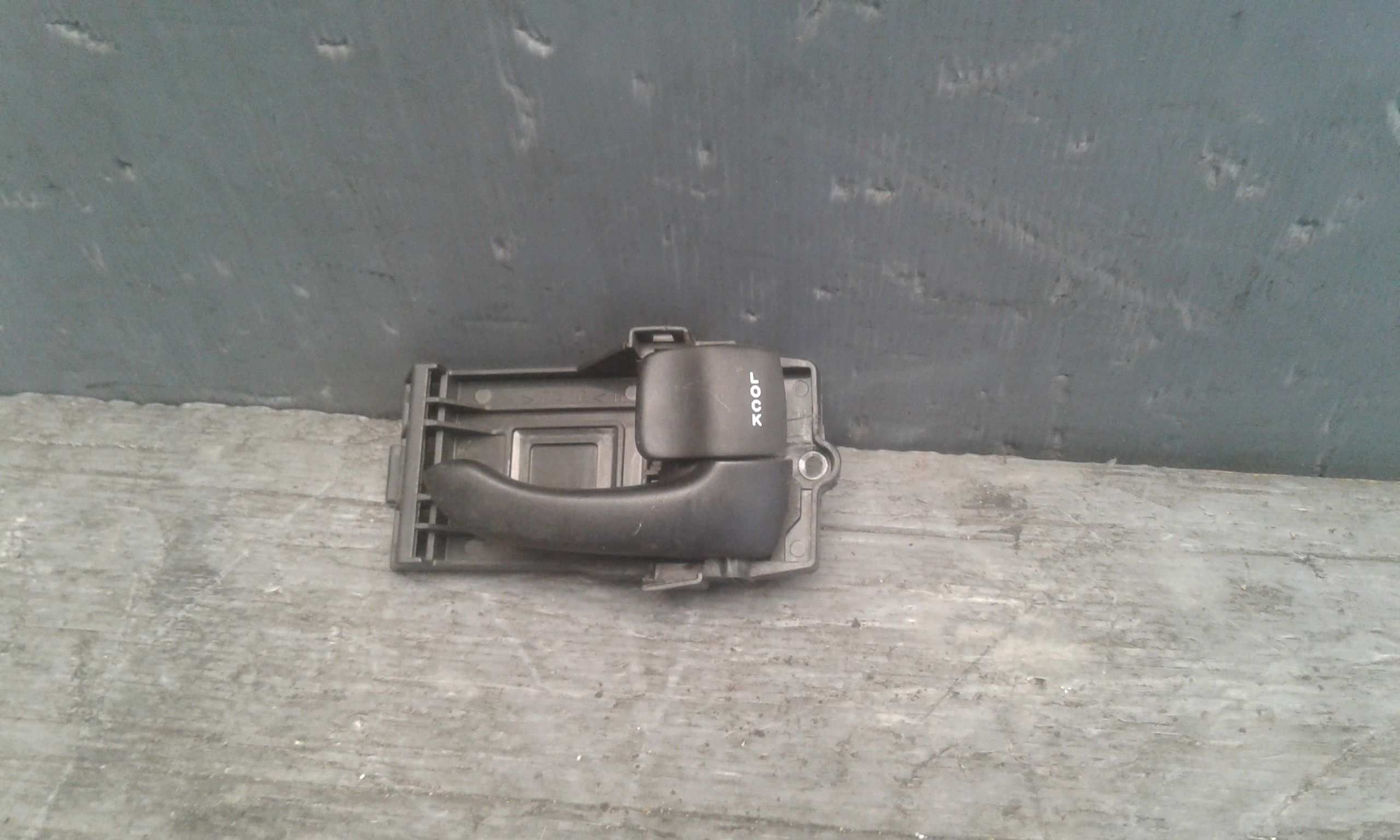 Maniglia Int. Apertura Porta Ant. Destro Usato