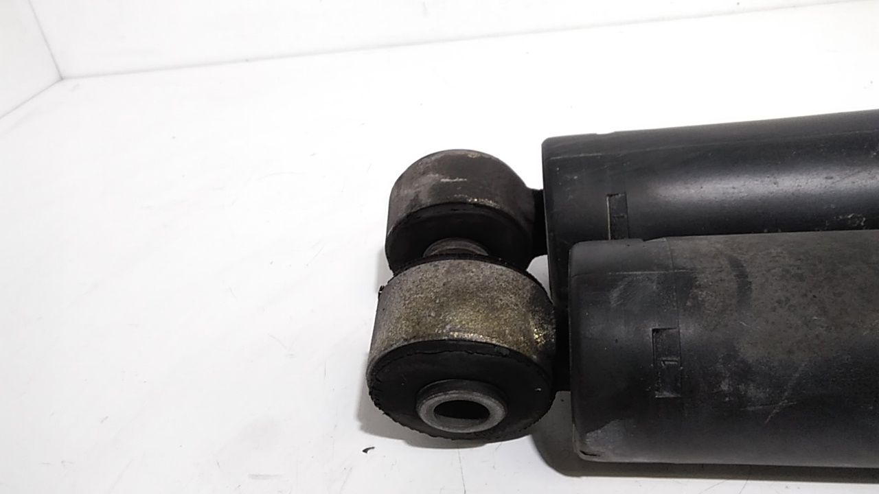 Ammortizzatore Ant. Destro + Ammortizzatore Ant. Sinistro Usato