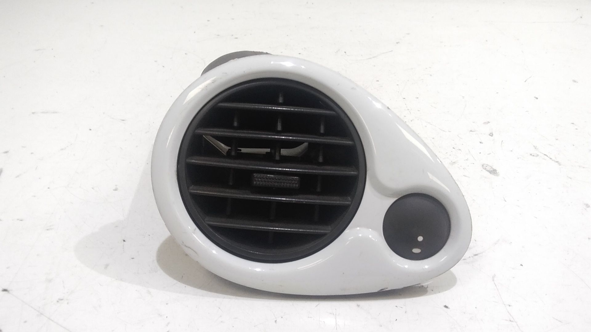 Condotto Aria Bocchette Lat. Cruscotto Sinistro Usato