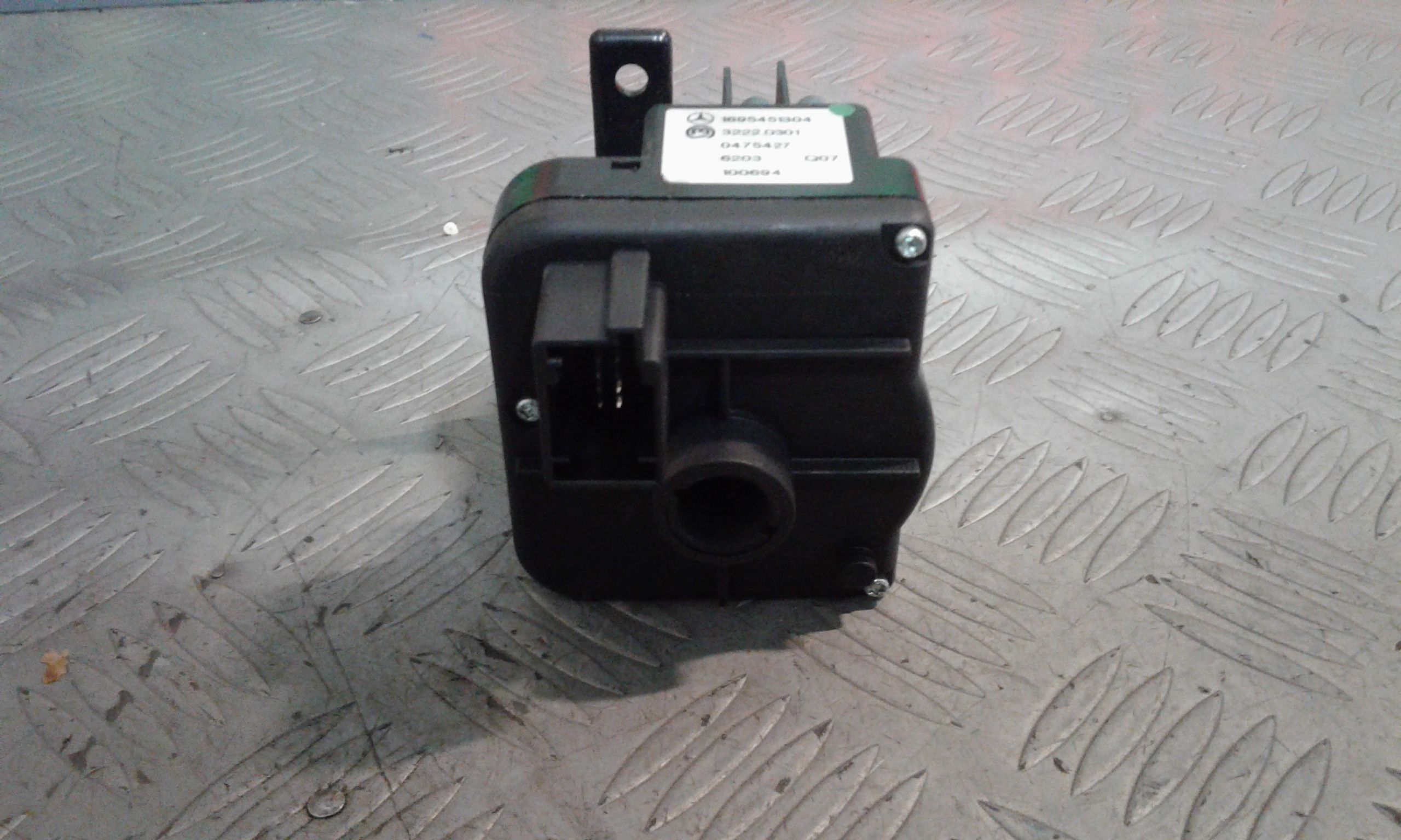 Interruttore Blocco Comando Luci A16954019459174 Usato