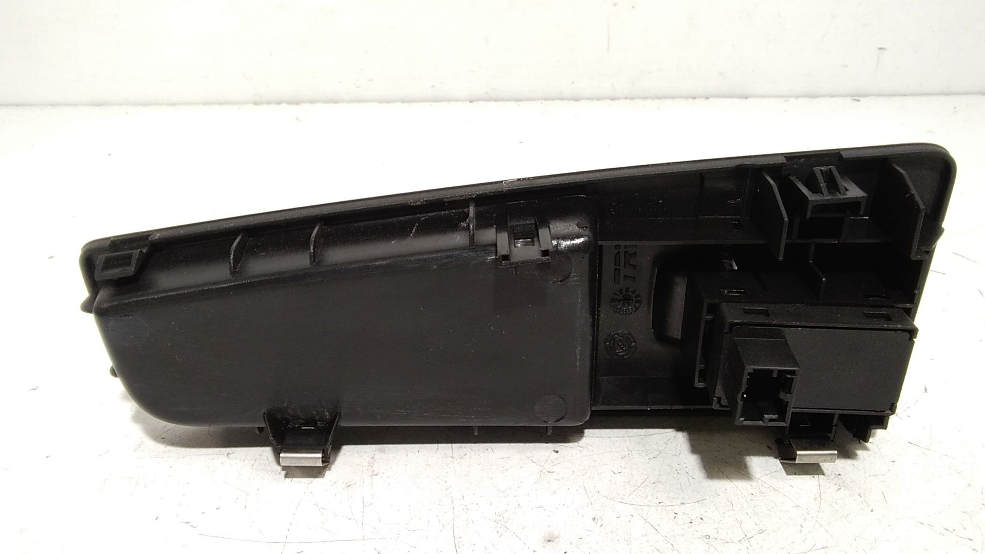 Interruttore Alzacristalli Porta Ant. Destro Usato