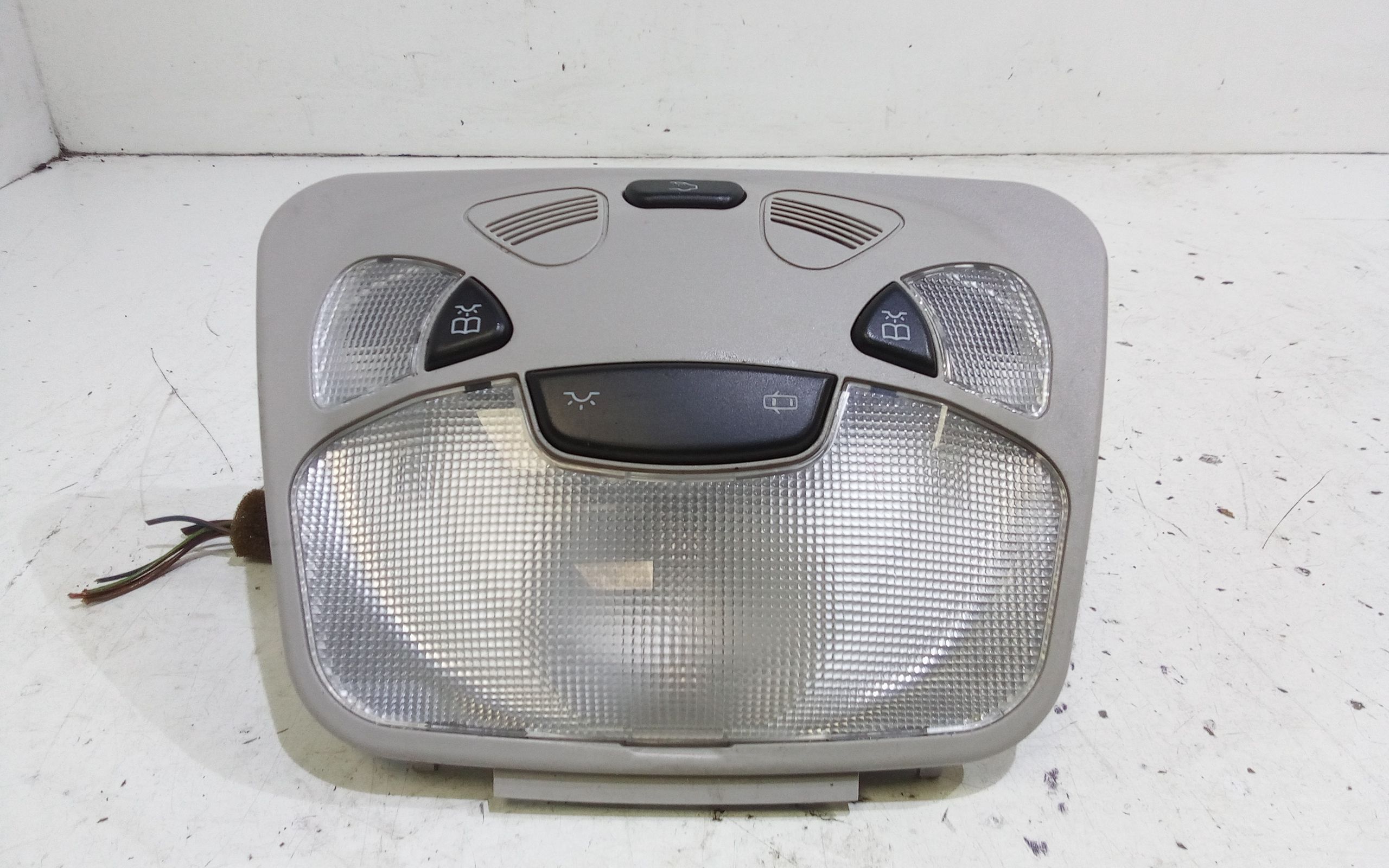 Luce Cortesia Ant. Tetto A20382023019051 Usato