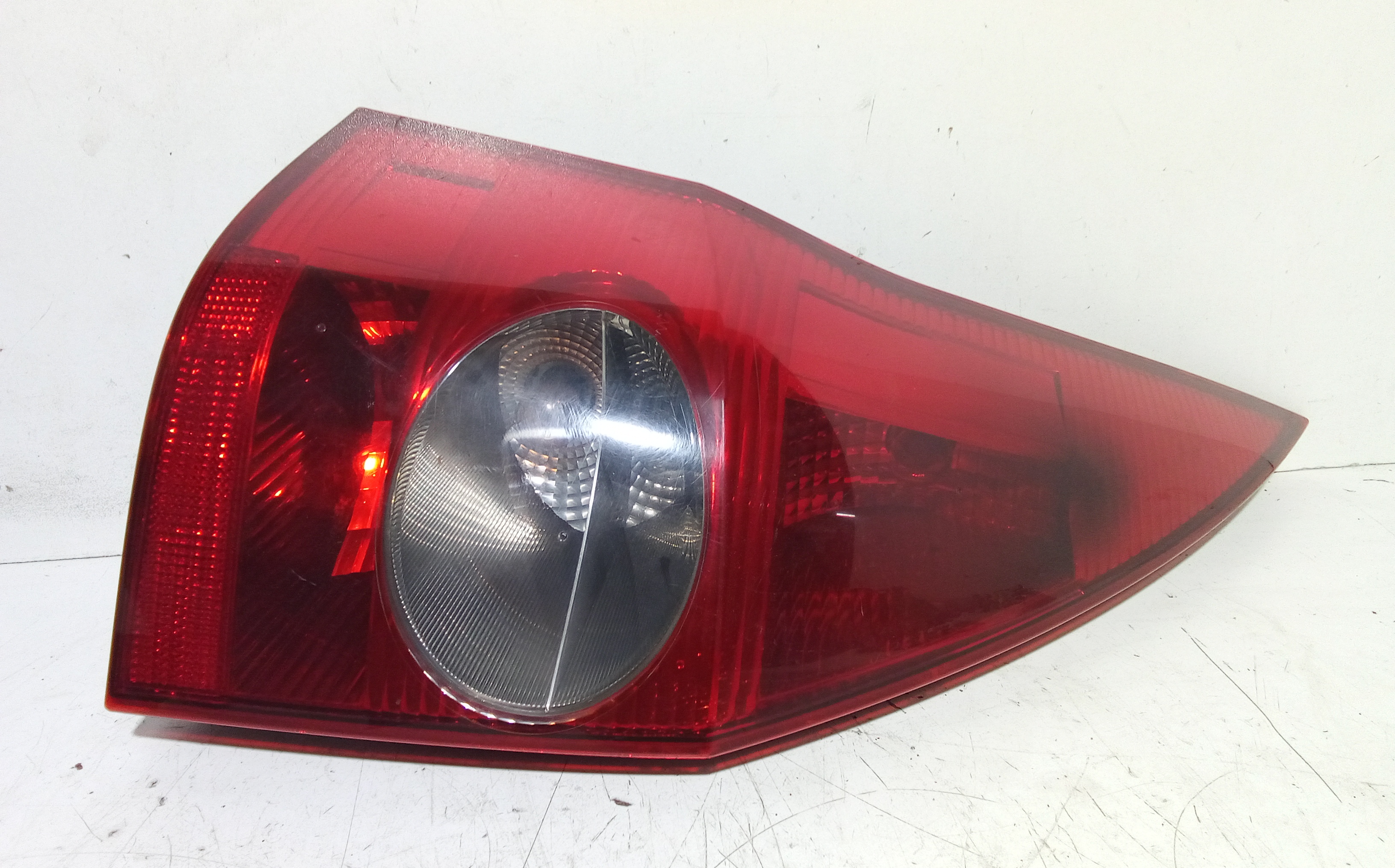 Fanale Post. Sinistro 8200142688 Usato