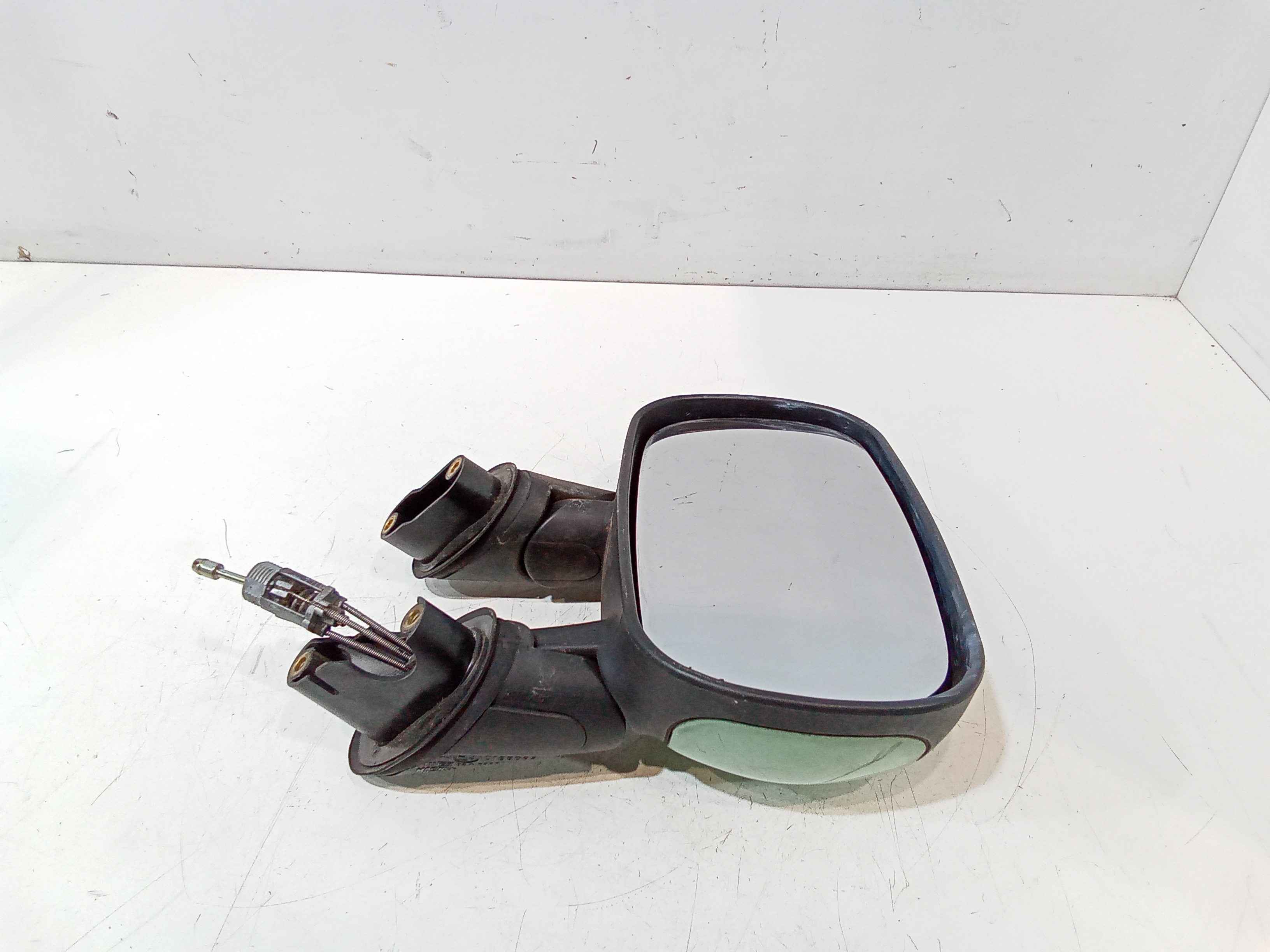 Retrovisore Est. Destro 735325157 Usato