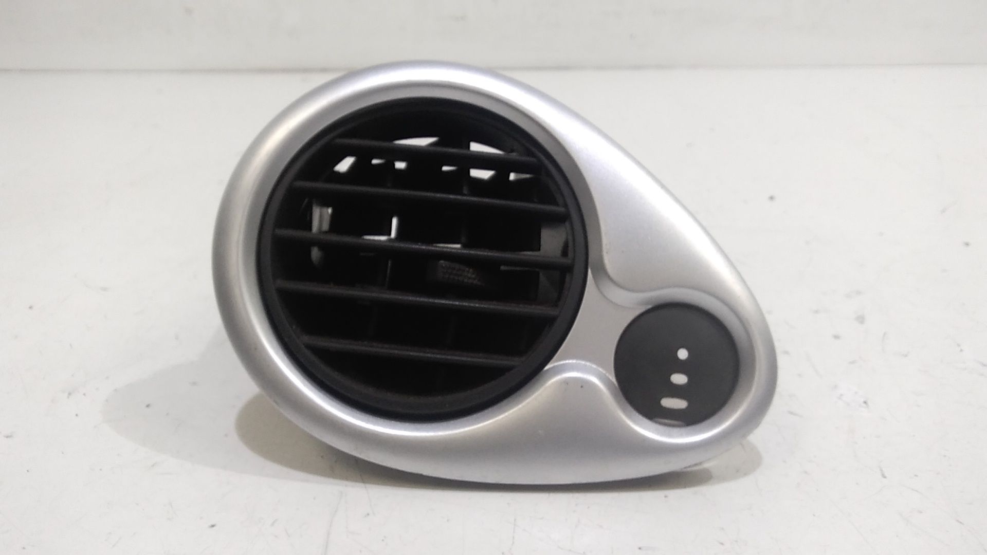 Condotto Aria Bocchette Lat. Cruscotto Sinistro Usato