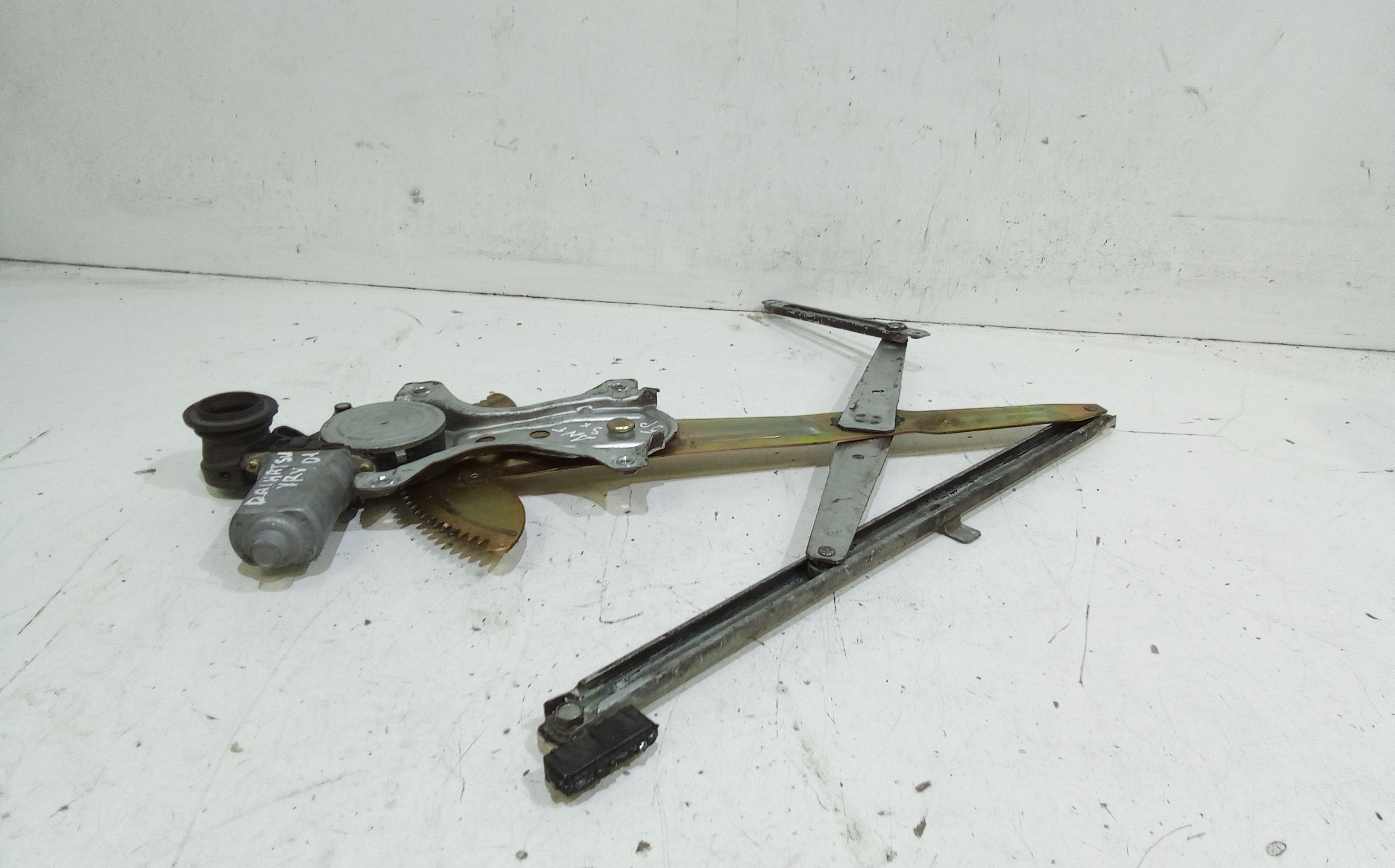 Alzacristallo Porta Ant. Destro Usato