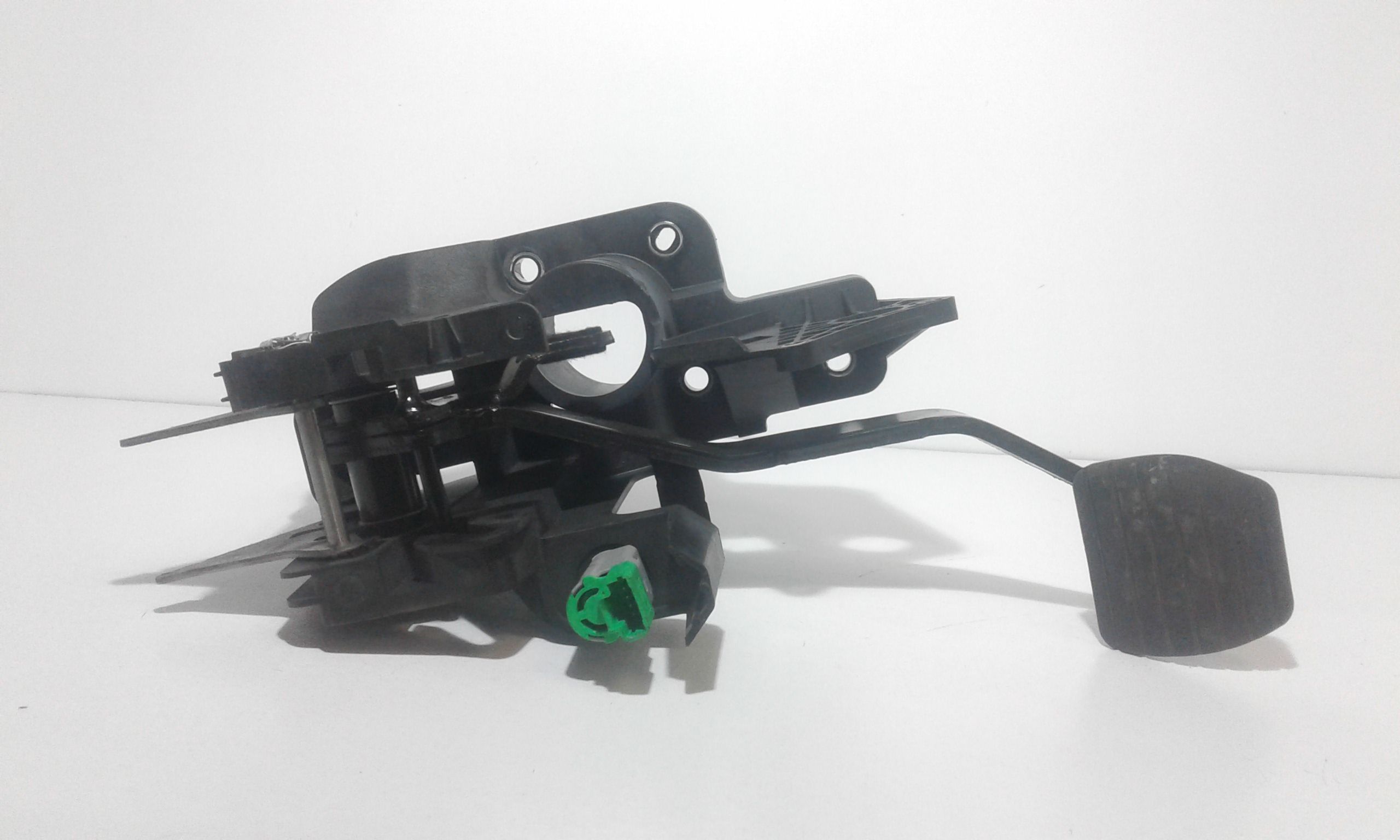 Pedale Freno A4532900000 Usato