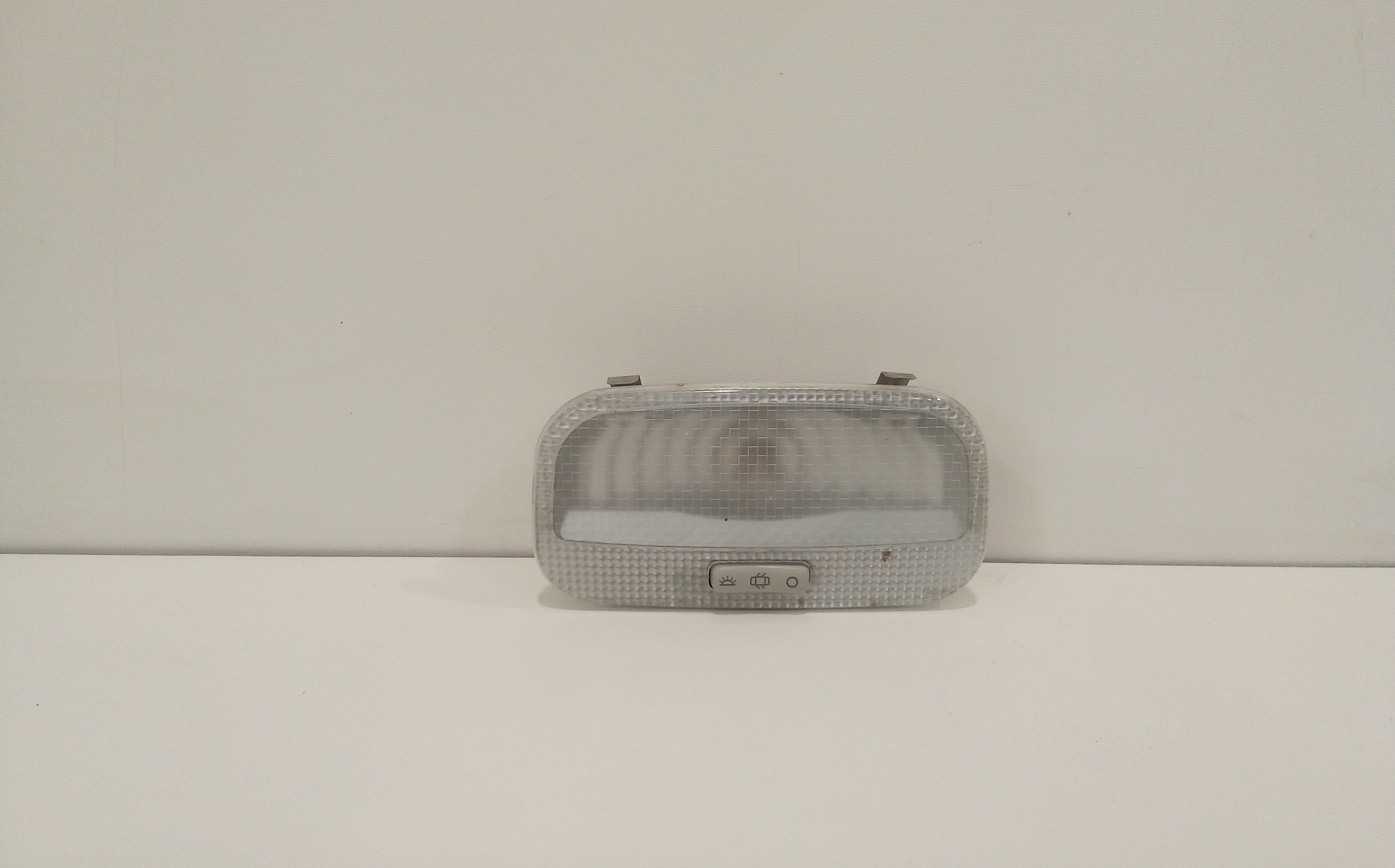 Luce Cortesia Ant. Tetto 6362Q2 Usato