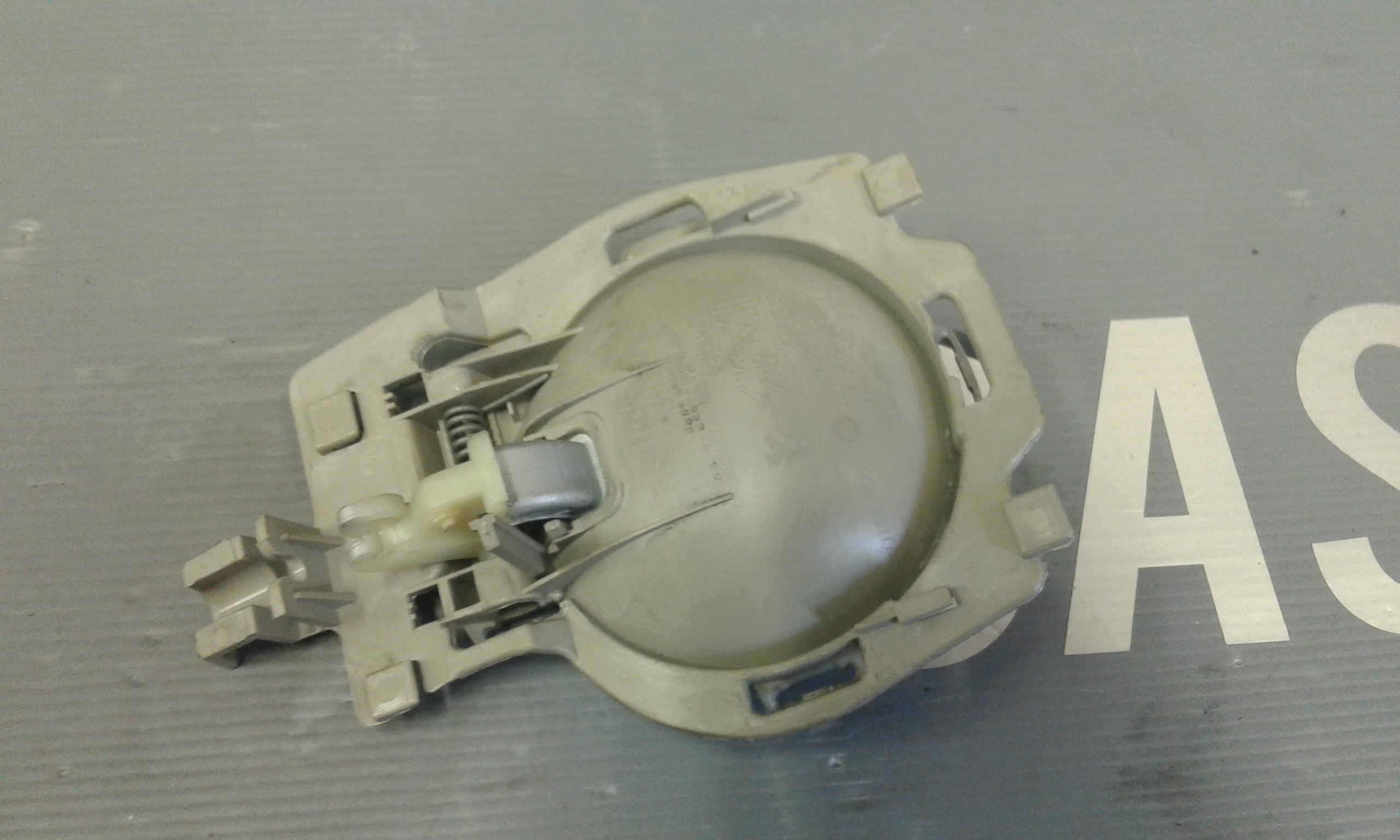 Maniglia Int. Apertura Porta Post. Destro 914489 Usato