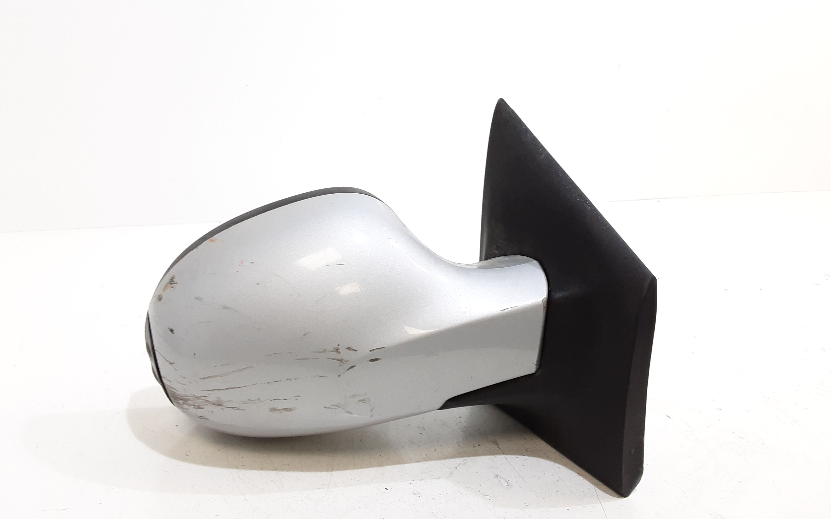 Retrovisore Est. Destro 7701067333 Usato