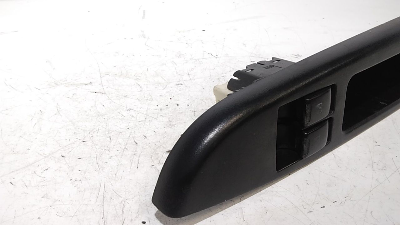 Interruttore Alzacristalli Porta Ant. Sinistro 96602501 Usato