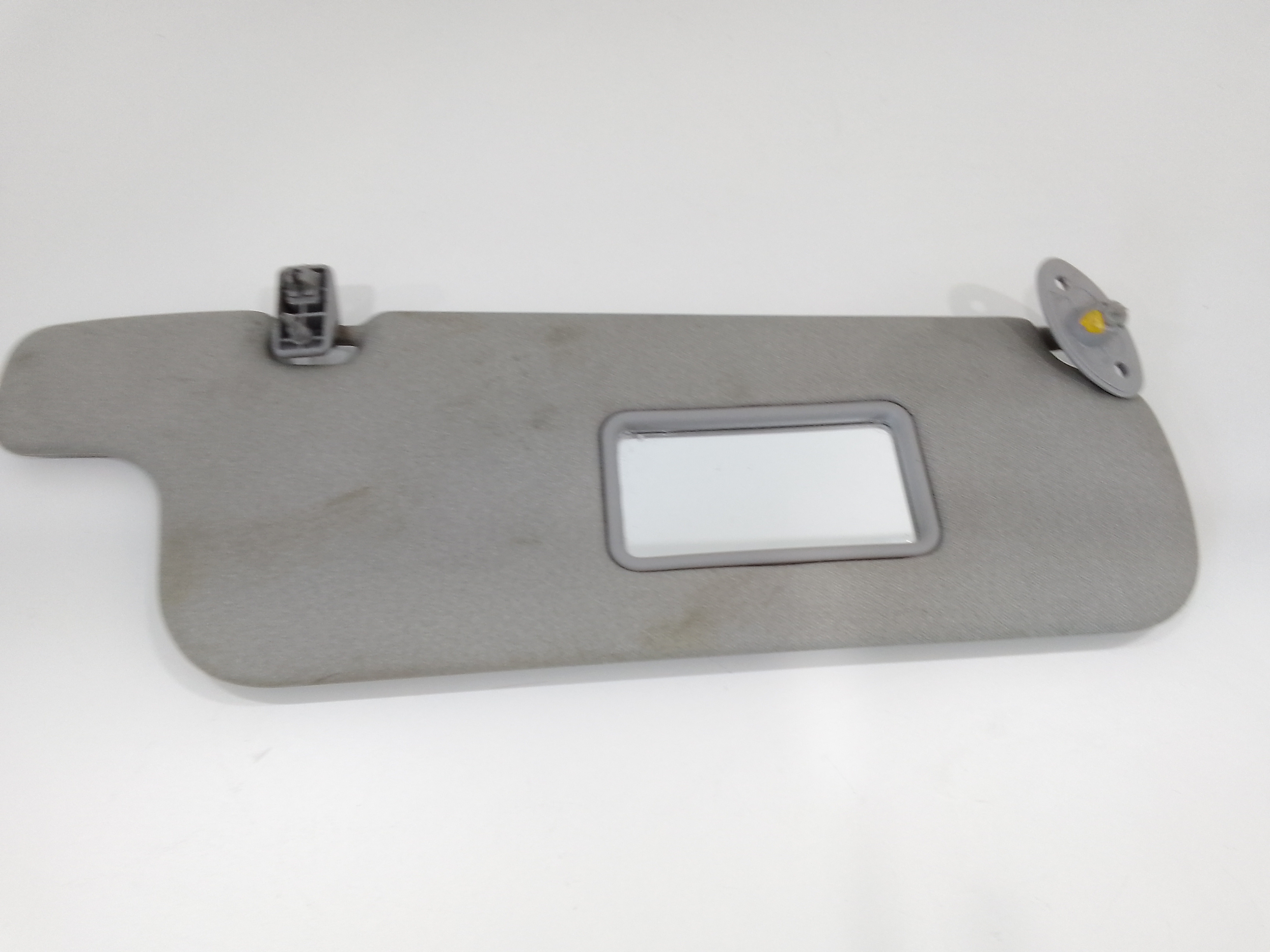 Aletta Parasole Parabrezza Destro 743100D011B0 Usato