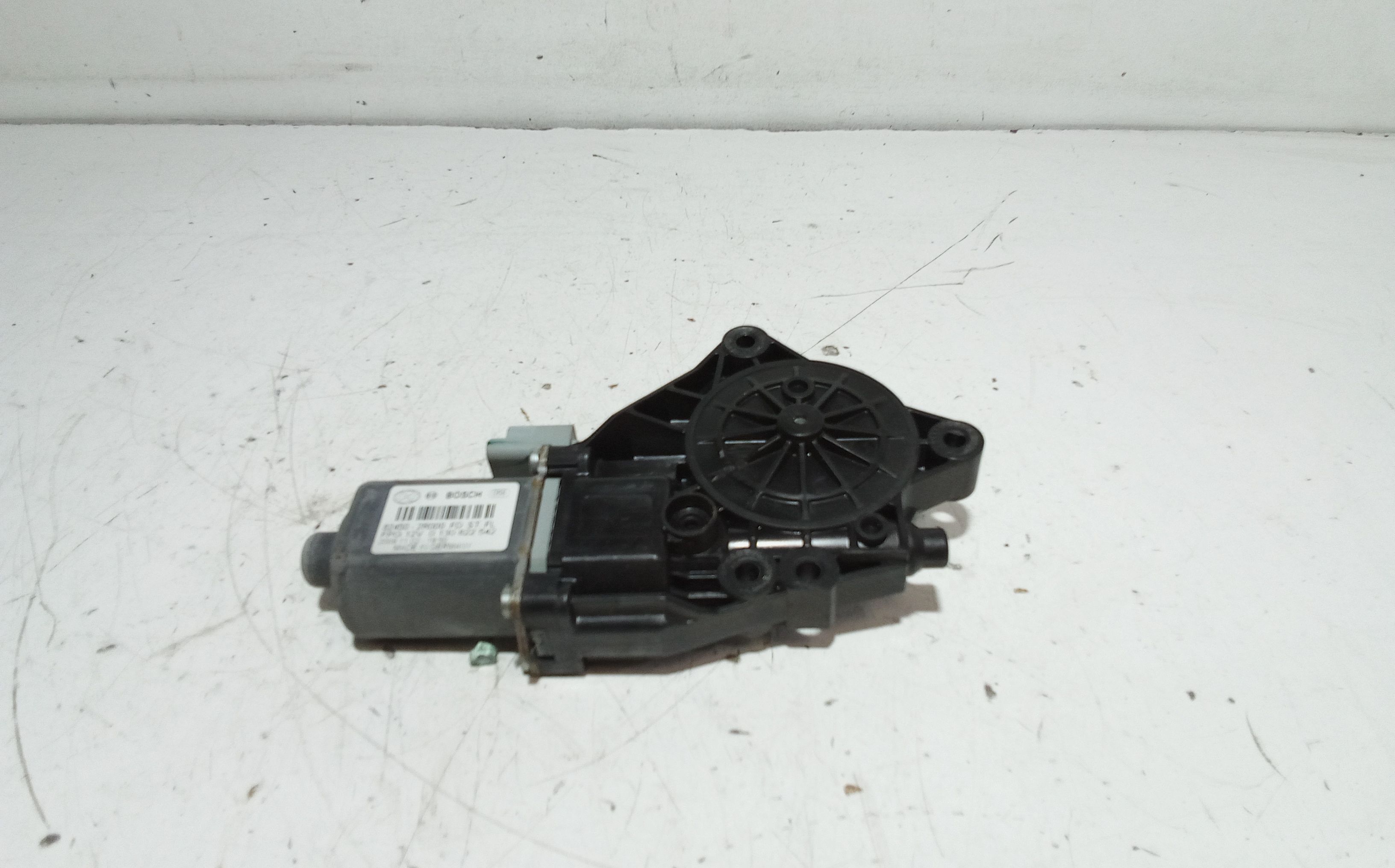 Motorino Alzacristallo Porta Ant. Sinistro 824502L000 Usato