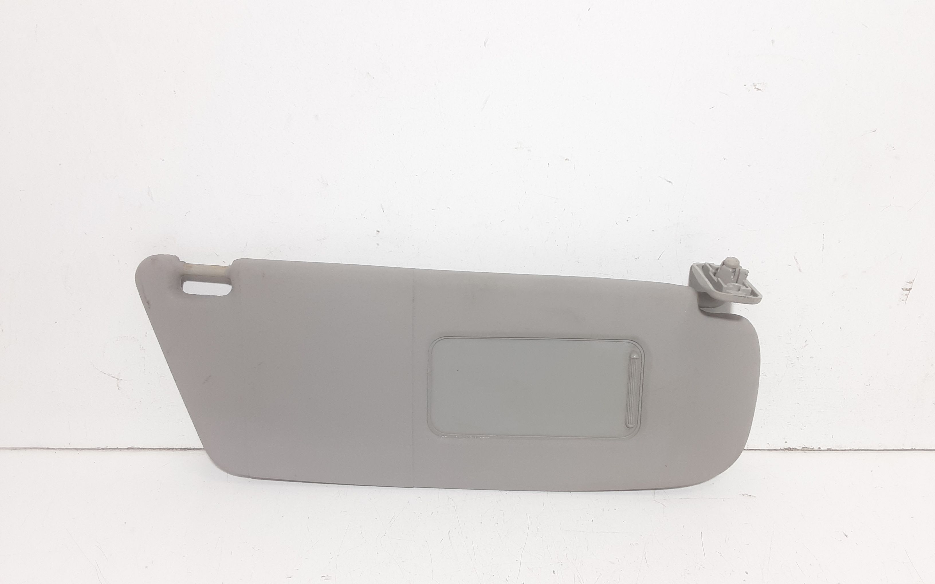 Aletta Parasole Parabrezza Destro 13130073 Usato