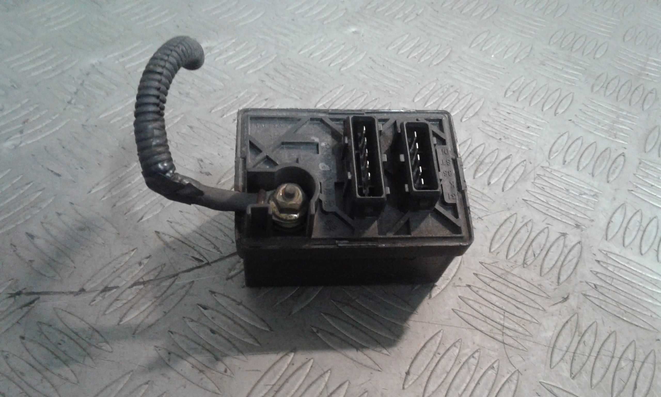 Relè Preriscaldamento Candelette Usato