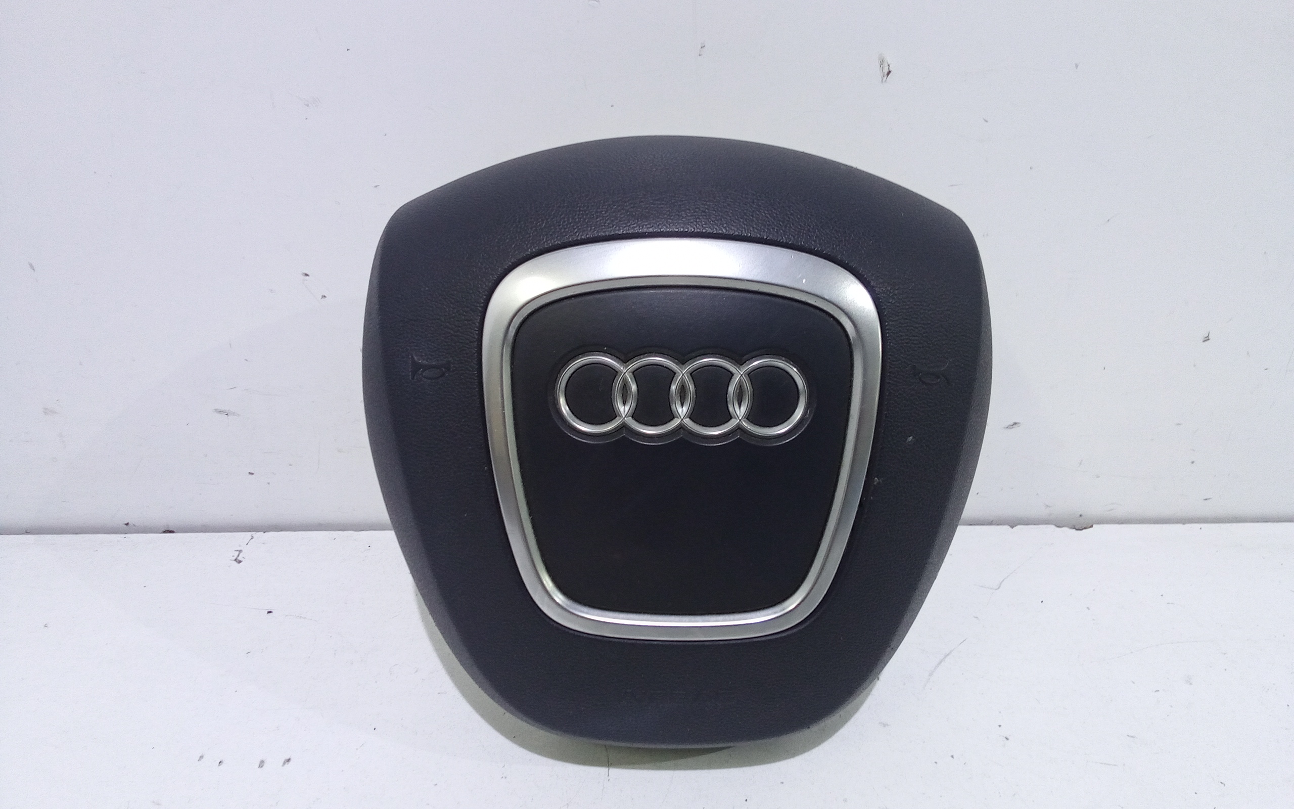 Dispositivo Airbag Lato Guida 8E0880201BM6PS Usato