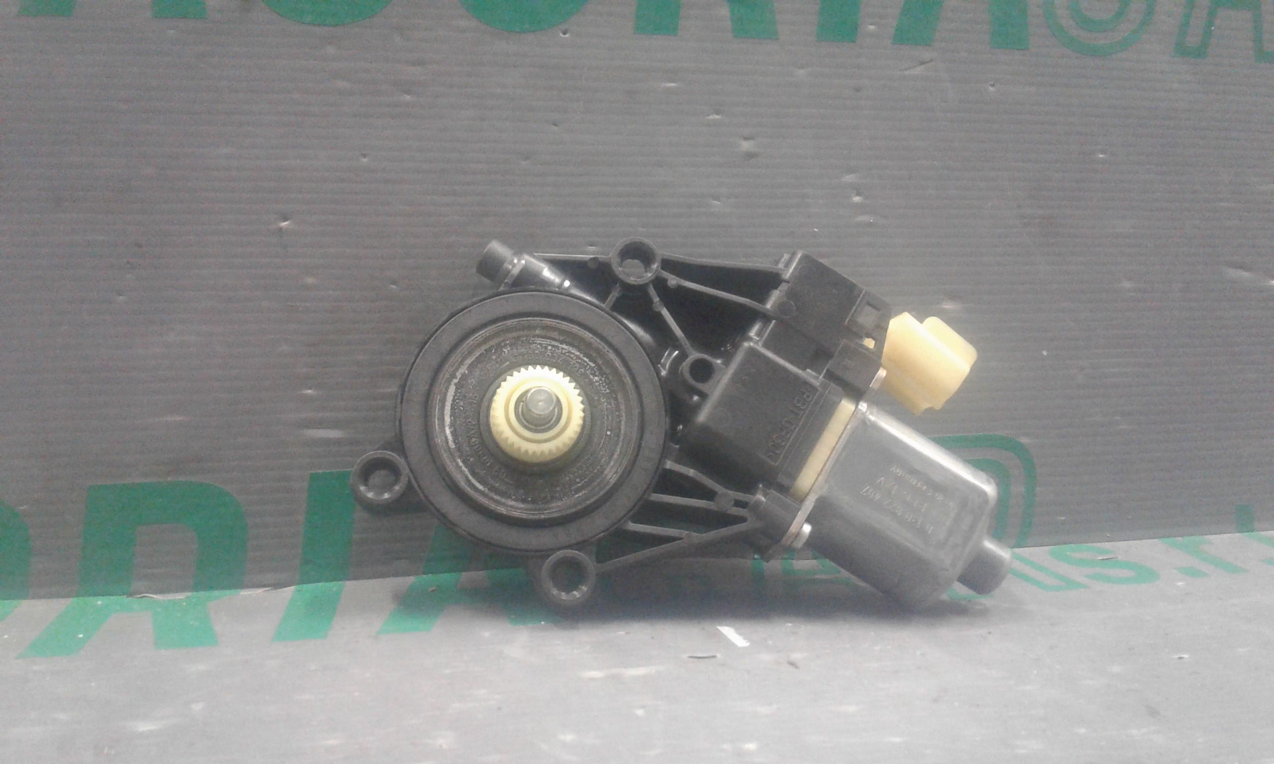 Motorino Alzacristallo Porta Post. Destro Usato