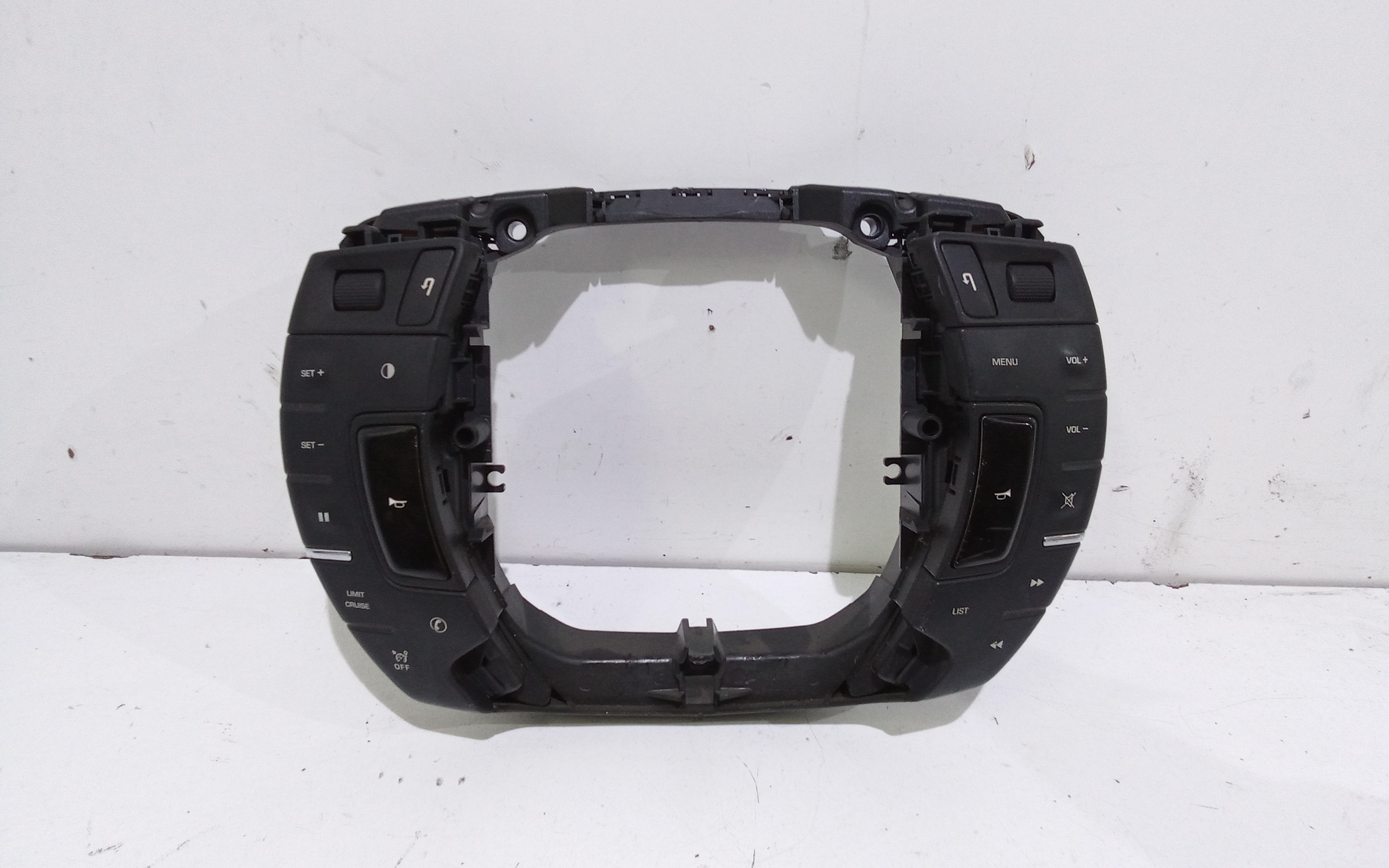 Blocco Volante Multifunzione Usato