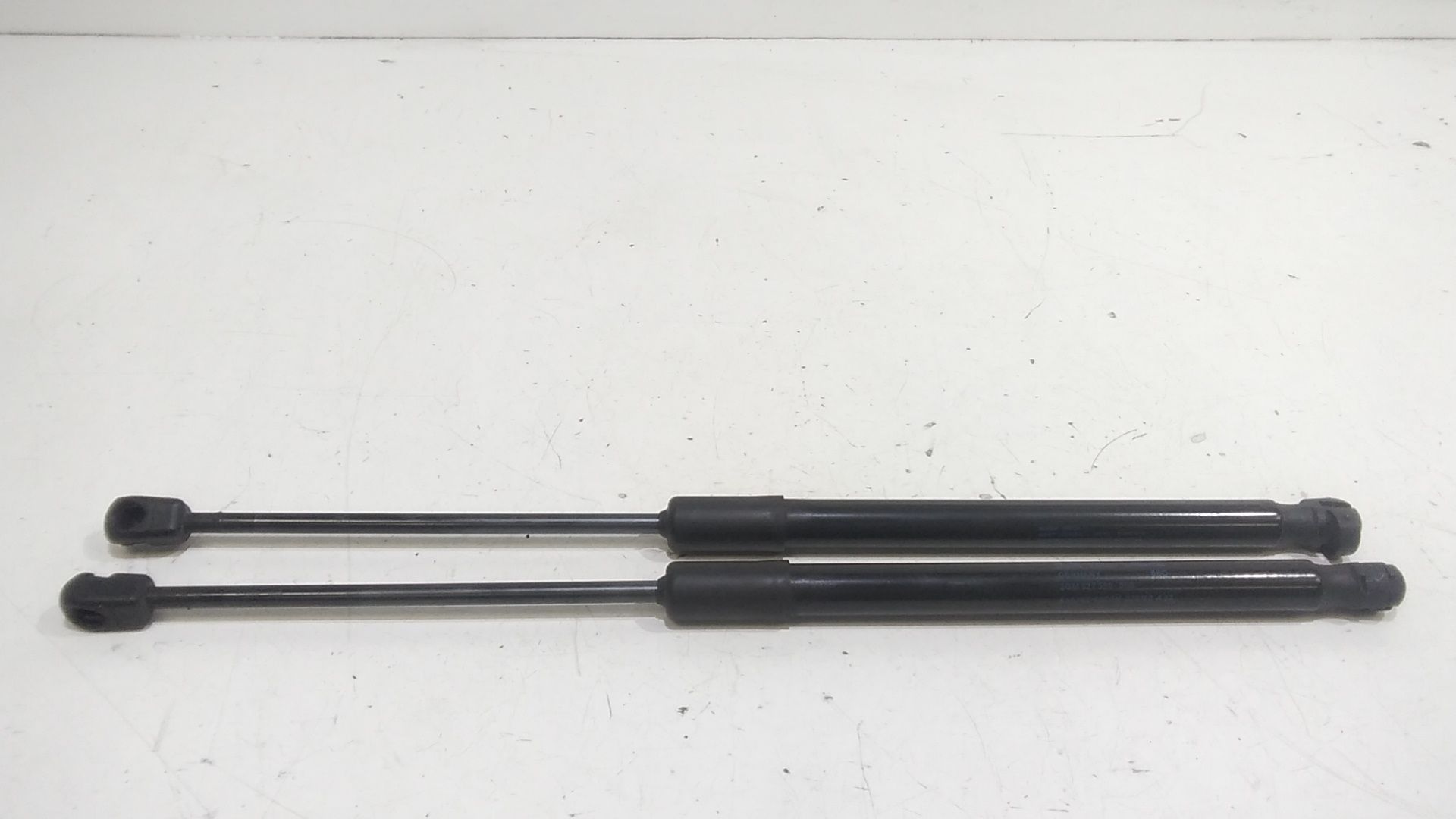 Cerniera Cofano Post. Destro Usato