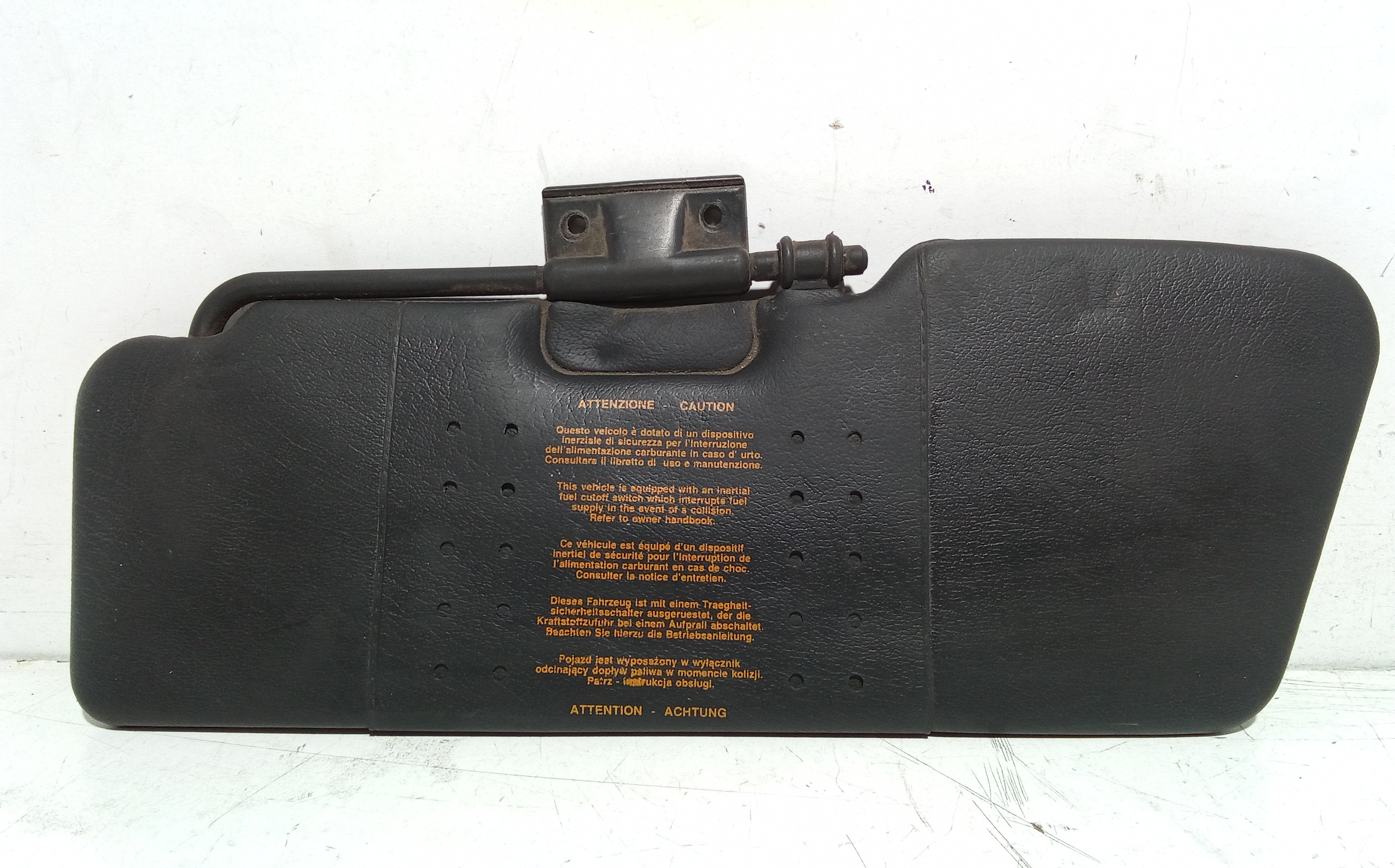 Aletta Parasole Parabrezza Sinistro 735244330 Usato