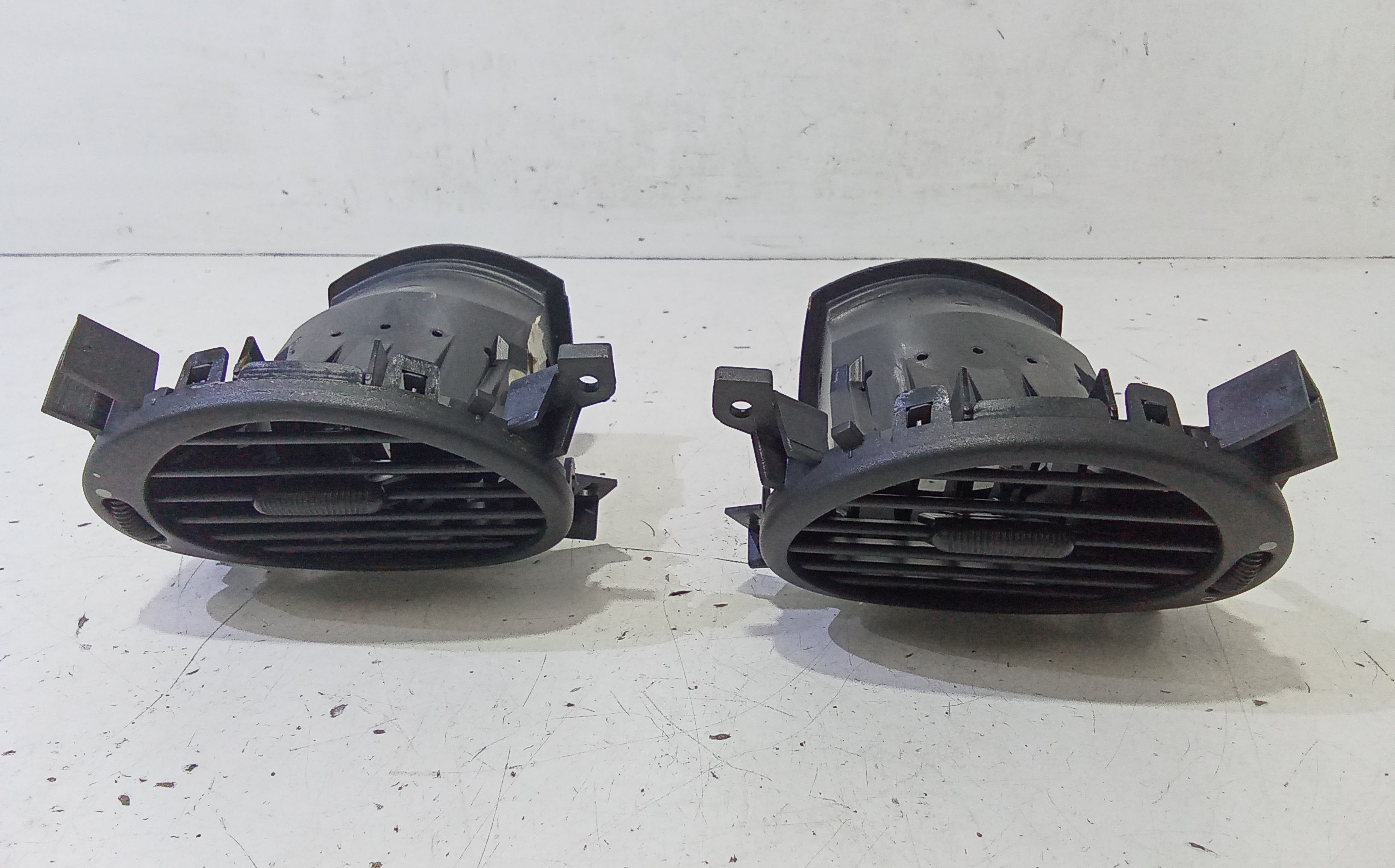 Condotto Aria Bocchette Centr. Sup. Cruscotto Usato