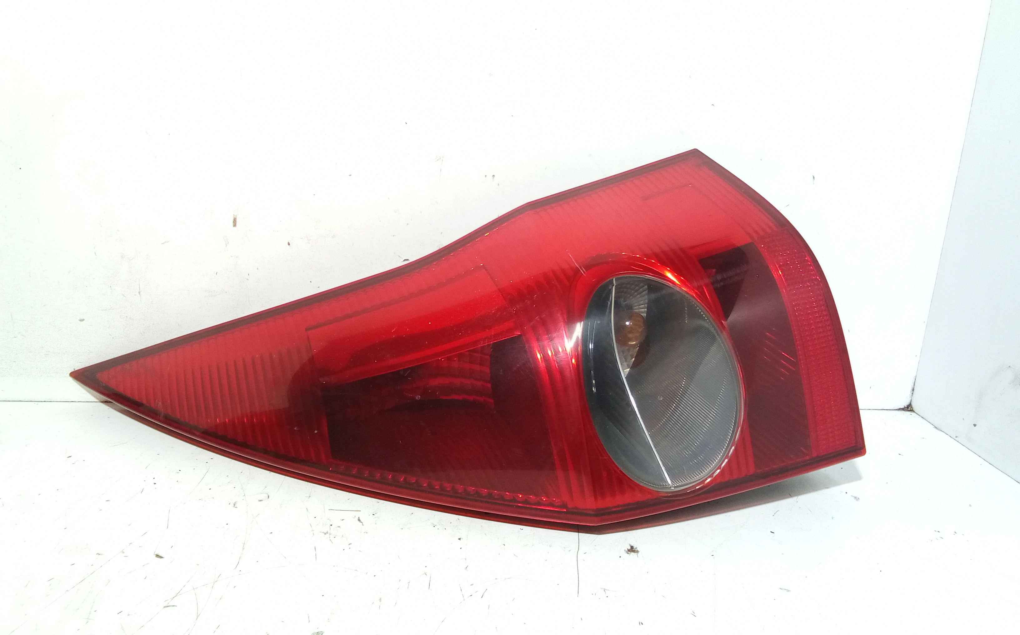 Fanale Post. Destro 8200142687 Usato