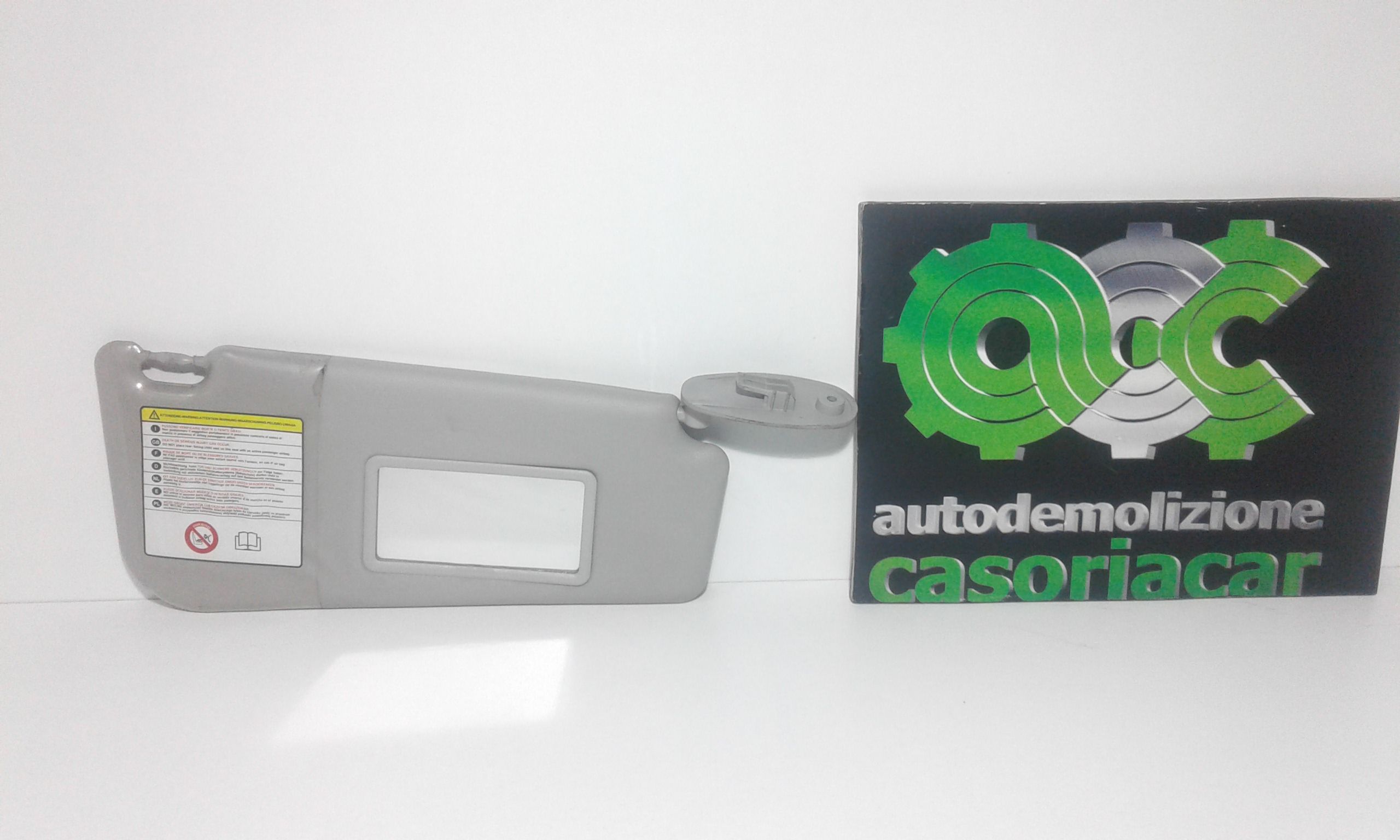 Aletta Parasole Parabrezza Destro 735509466 Usato