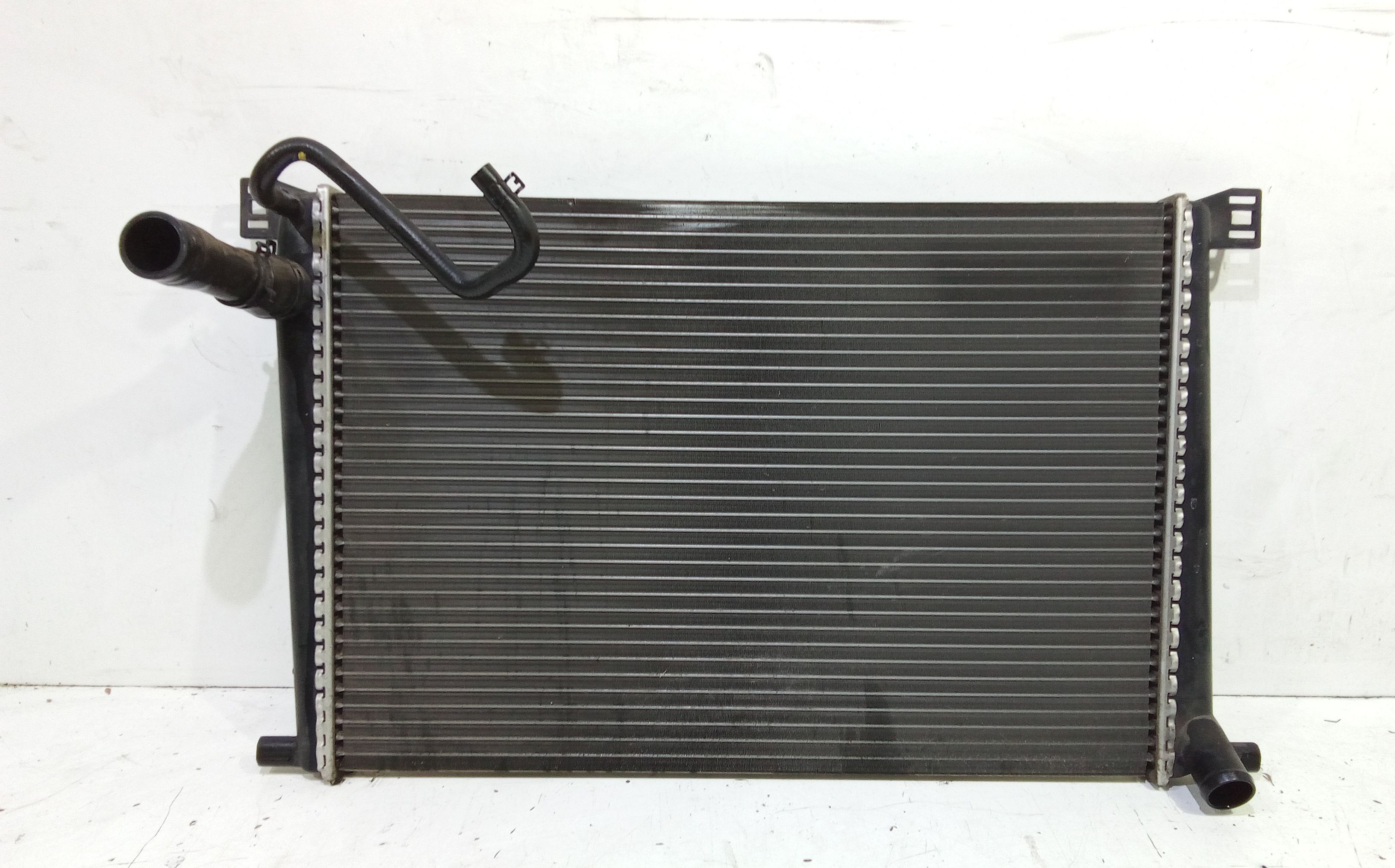 Radiatore 17118675266 Usato