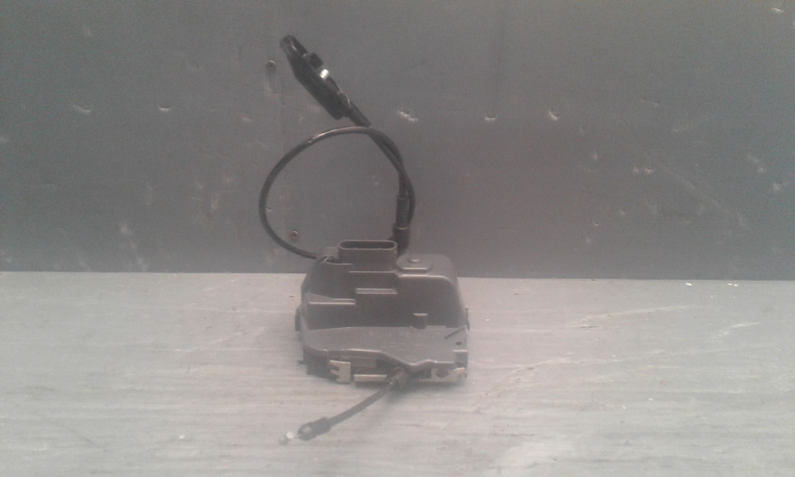 Serratura Porta Post. Destro 8200017959 Usato