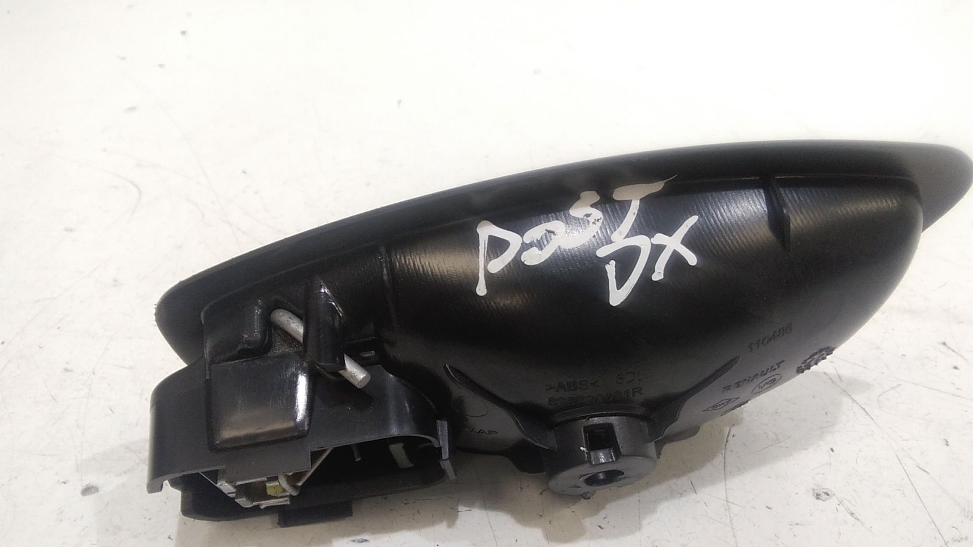 Maniglia Int. Apertura Porta Post. Destro 826720001R Usato