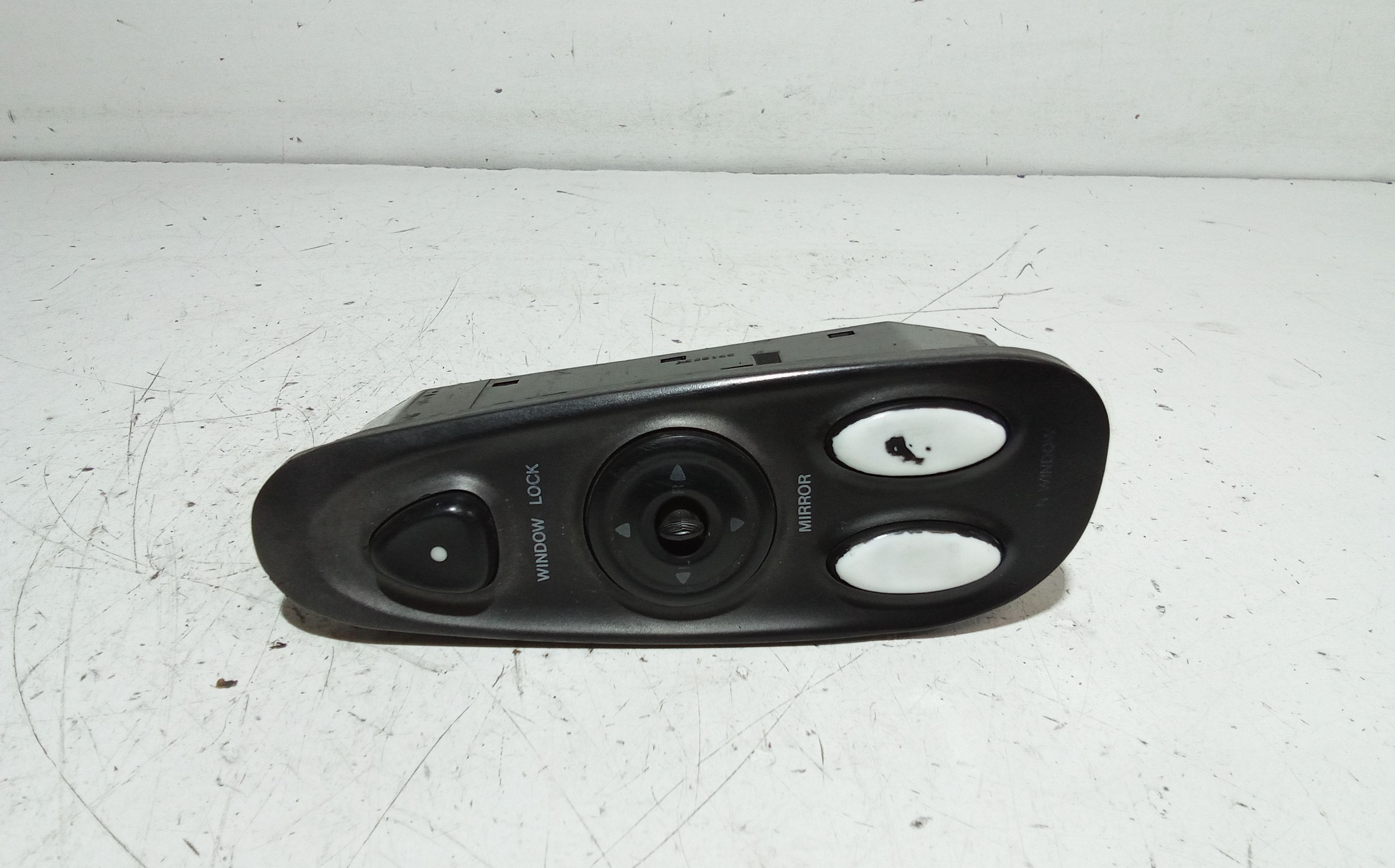 Interruttore Alzacristalli Porta Ant. Sinistro Usato