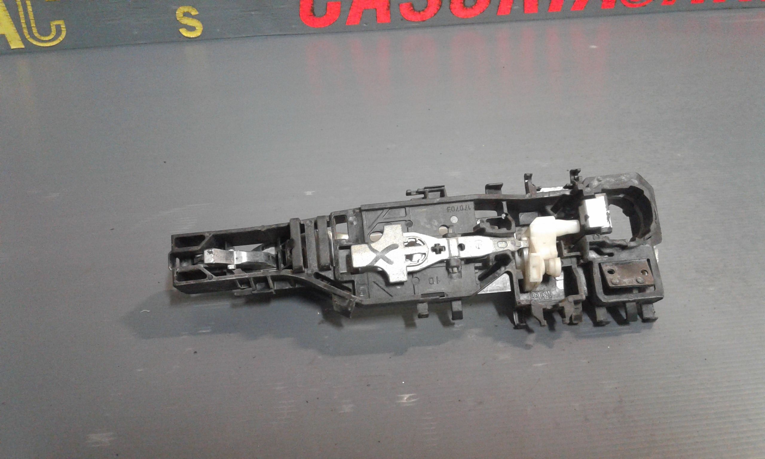 Maniglia Porta Ant. Destro 7701474436 Usato