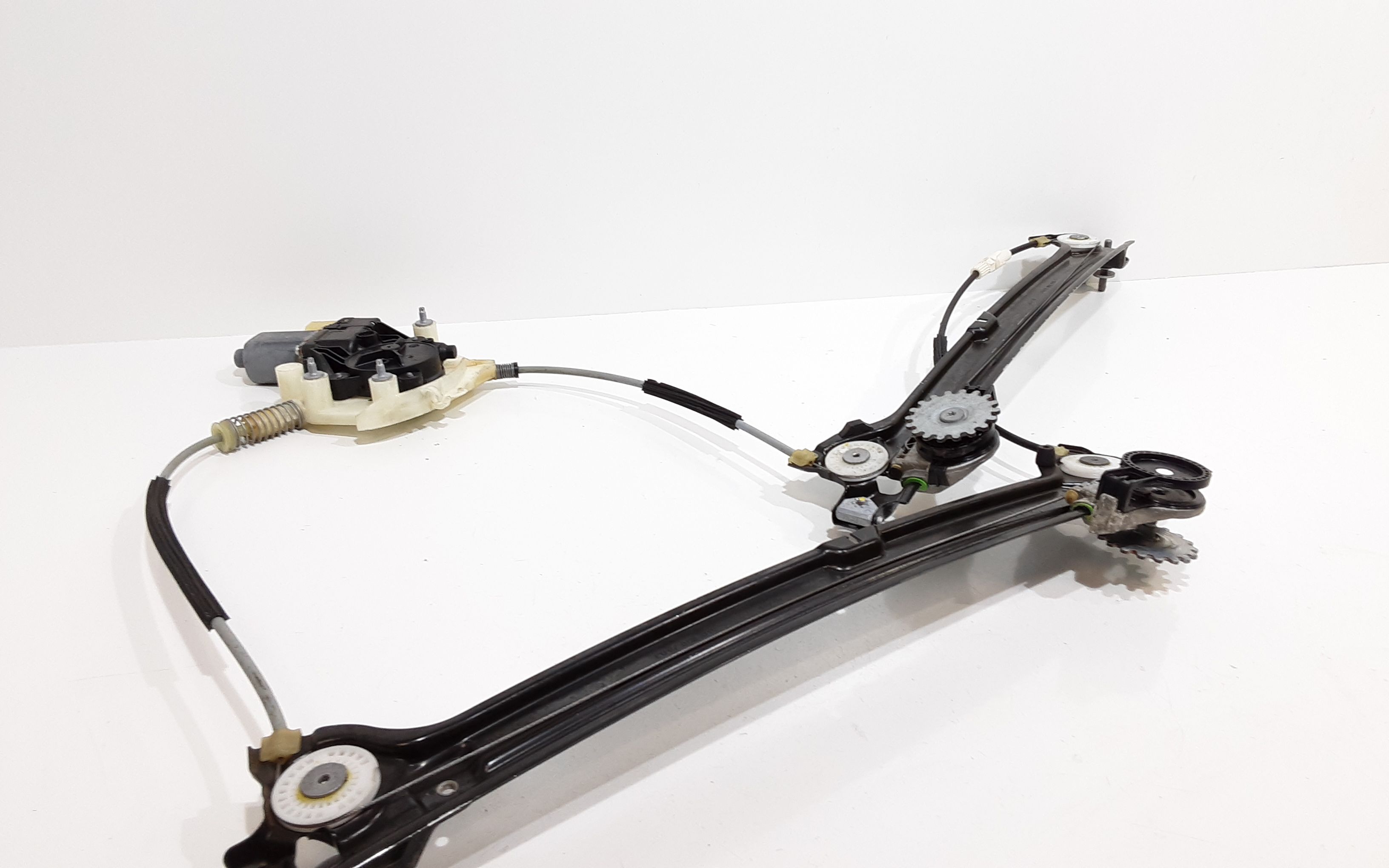 Alzacristallo Porta Ant. Destro Usato