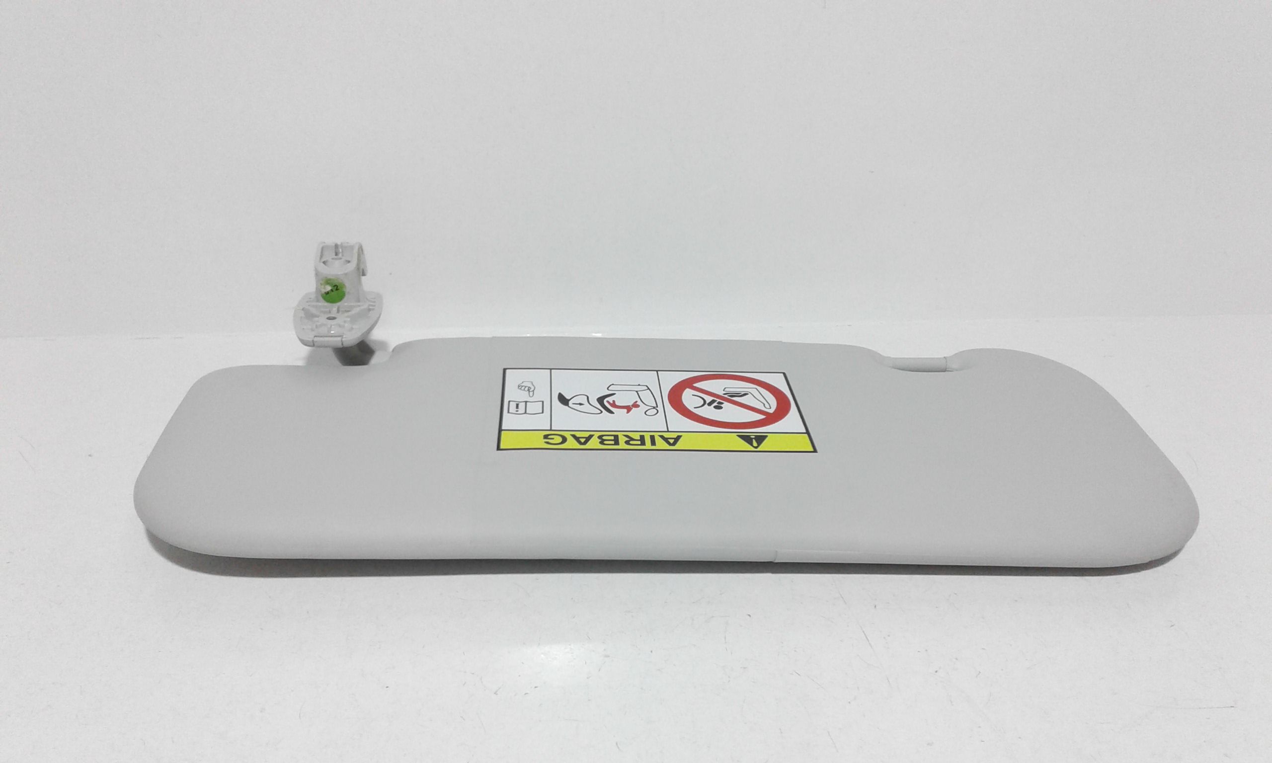 Aletta Parasole Parabrezza Destro 735670014 Usato