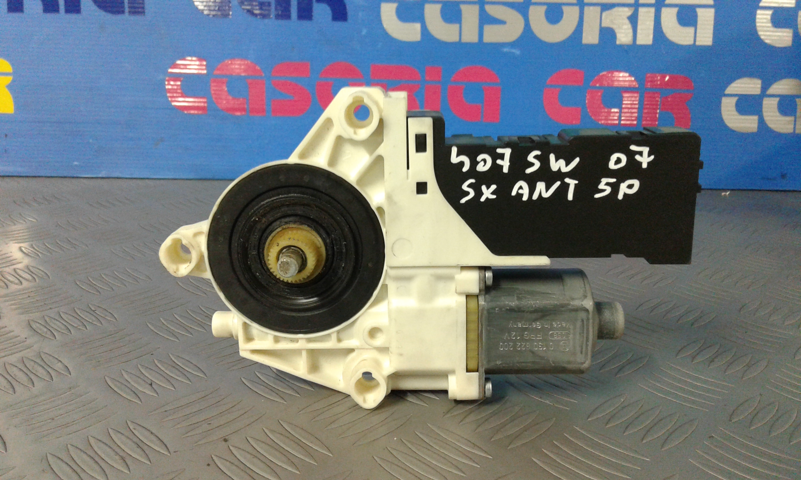 Motorino Alzacristallo Porta Ant. Sinistro 9221Z0 Usato