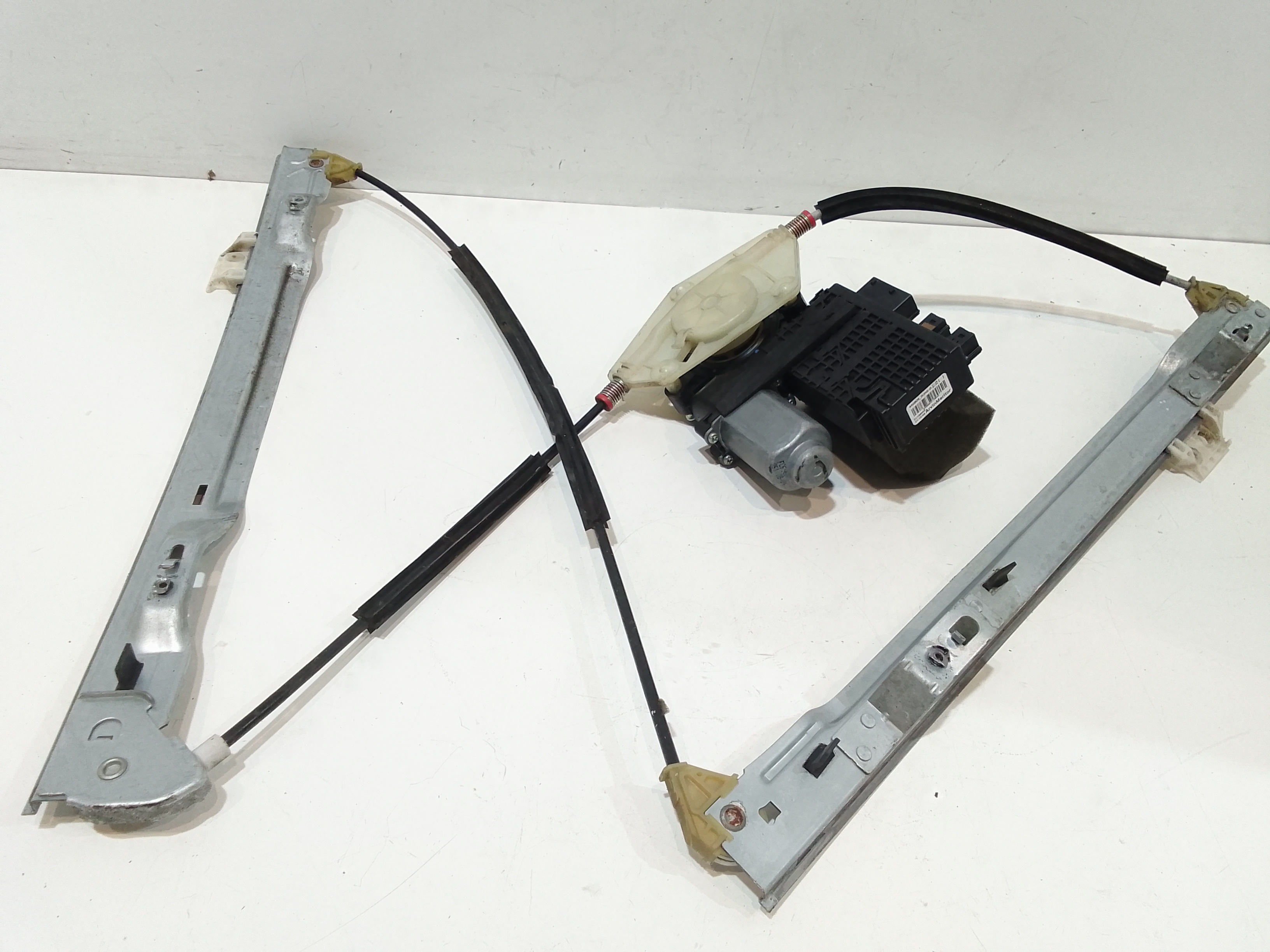 Alzacristallo Porta Ant. Destro Usato