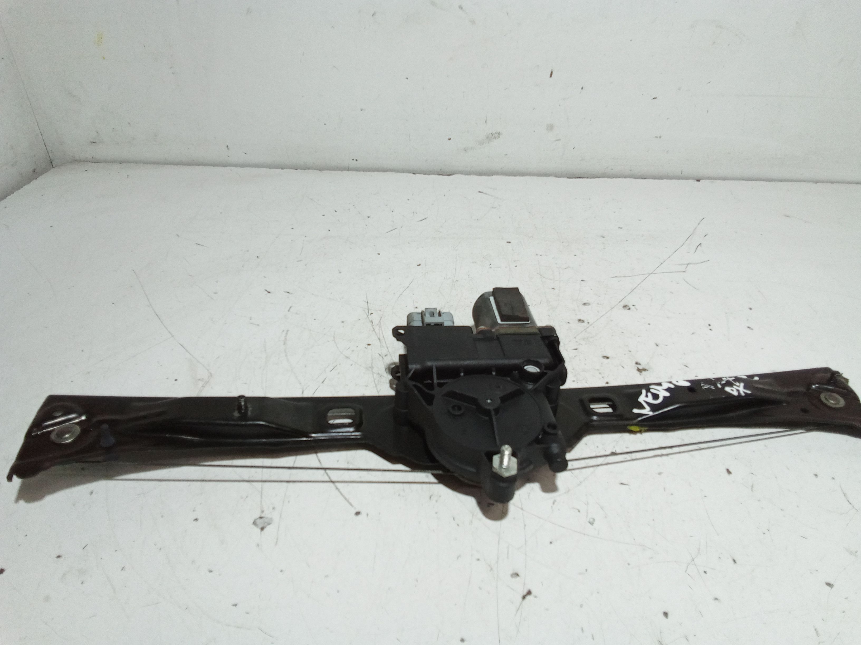 Alzacristallo Porta Ant. Destro 9222HA Usato