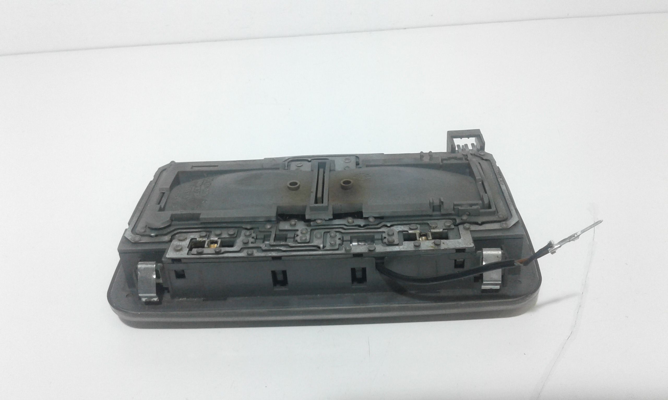 Luce Cortesia Ant. Tetto Usato