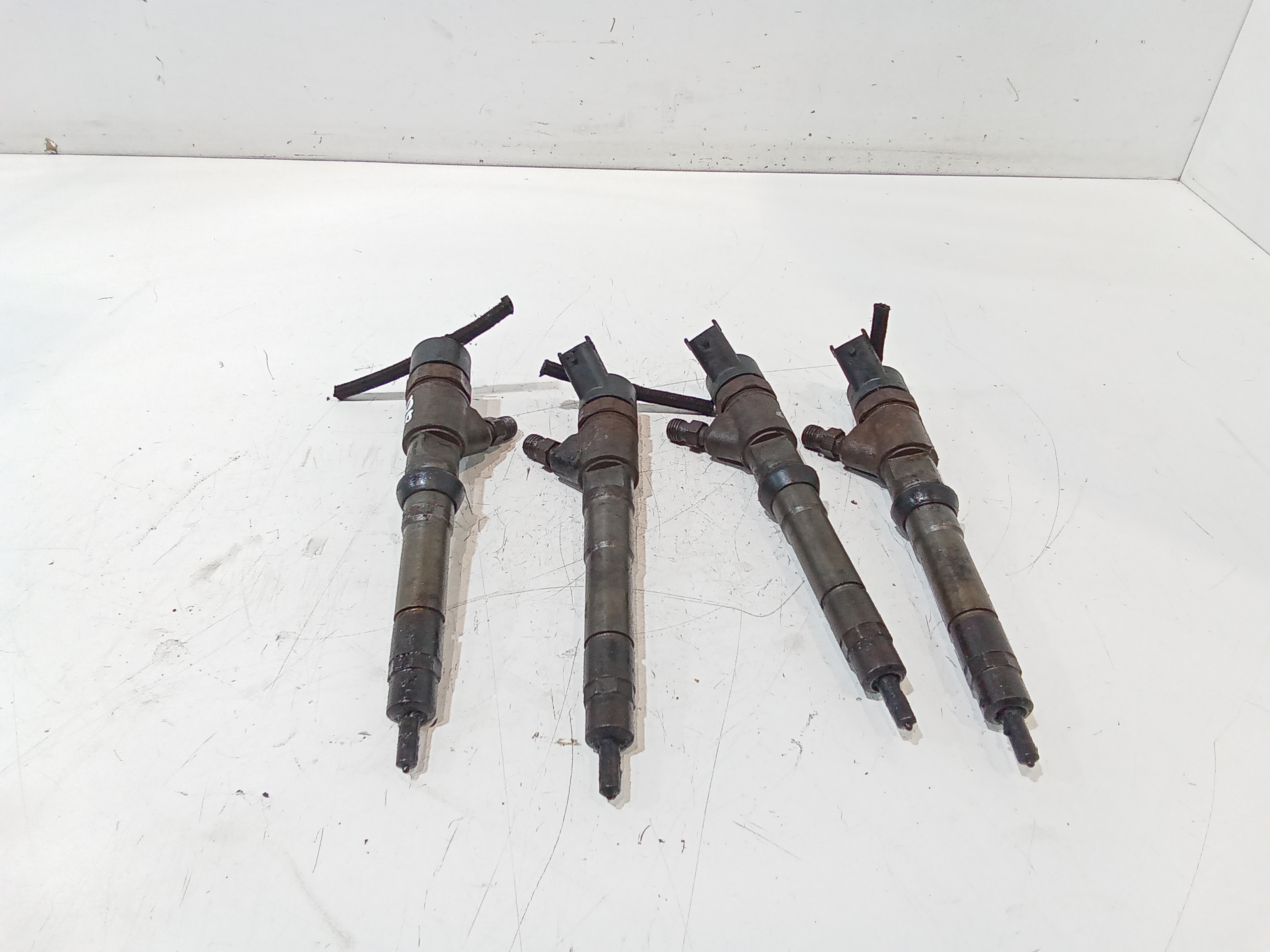 Iniettore 504328430 Usato